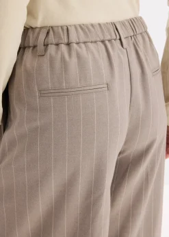 bonprix Bermuda à rayures tennis et pinces|Femme Shorts|Pantalons