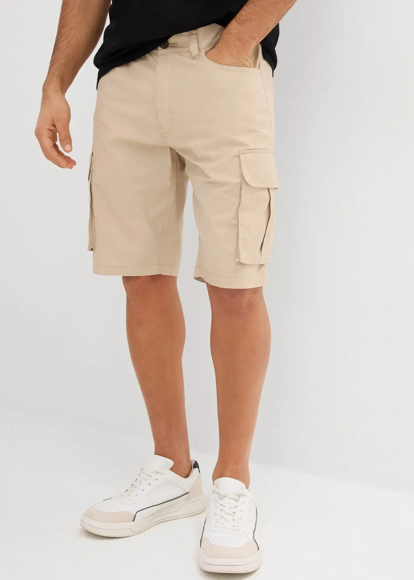 Homme bonprix Shorts|Pantalons|Bermuda cargo extensible, regular