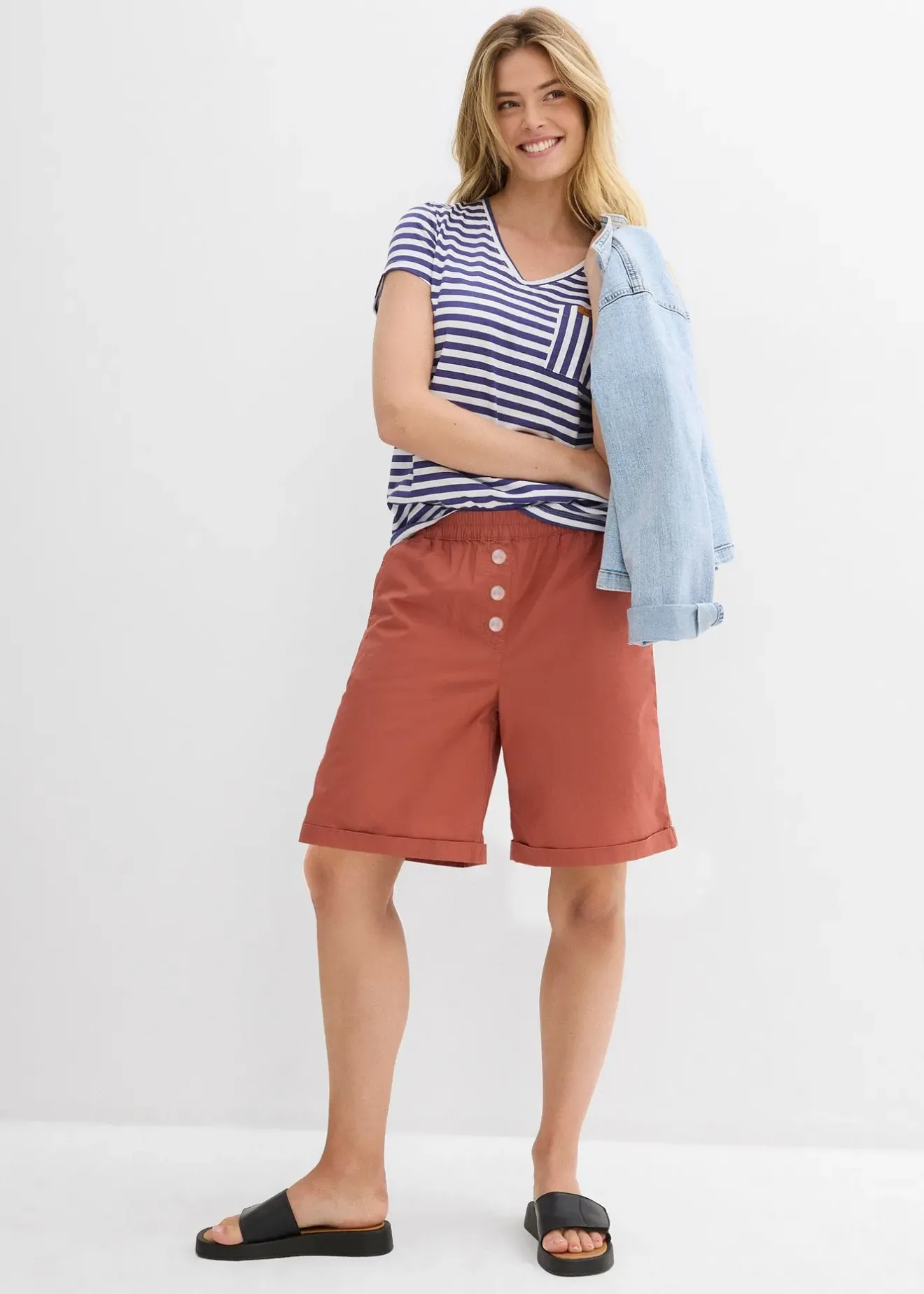 Femme bonprix Shorts|Pantalons|Bermuda effet paper touch en coton extensible
