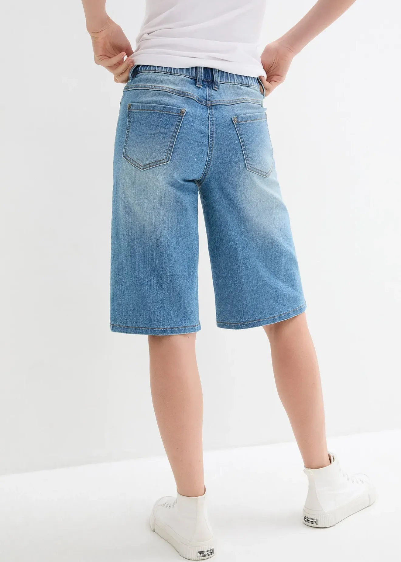 Femme bonprix Shorts|Jeans|Bermuda en jean à taille haute et élastiquée