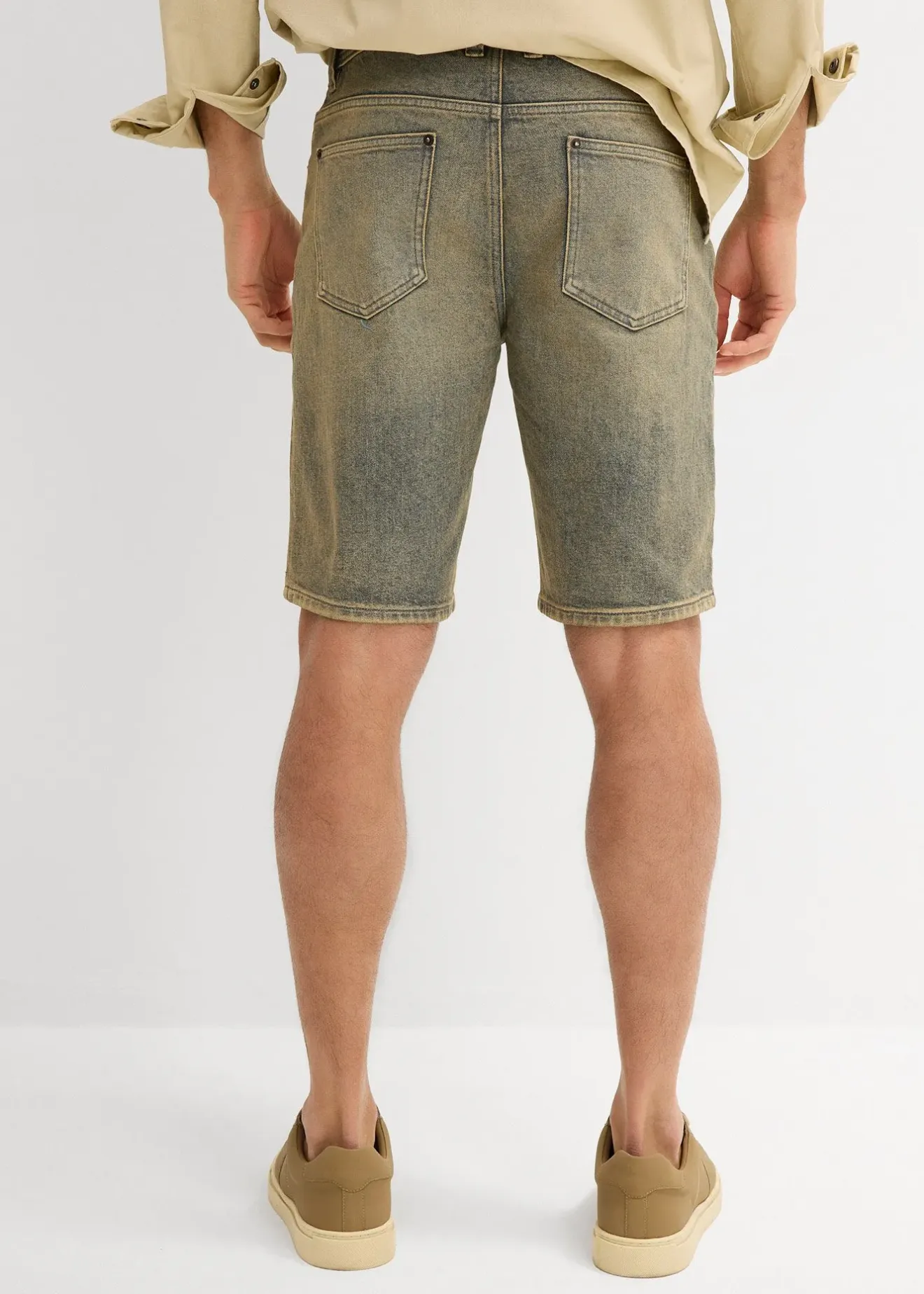 bonprix Bermuda en jean délavé effet sali, Regular|Homme Shorts|Jeans