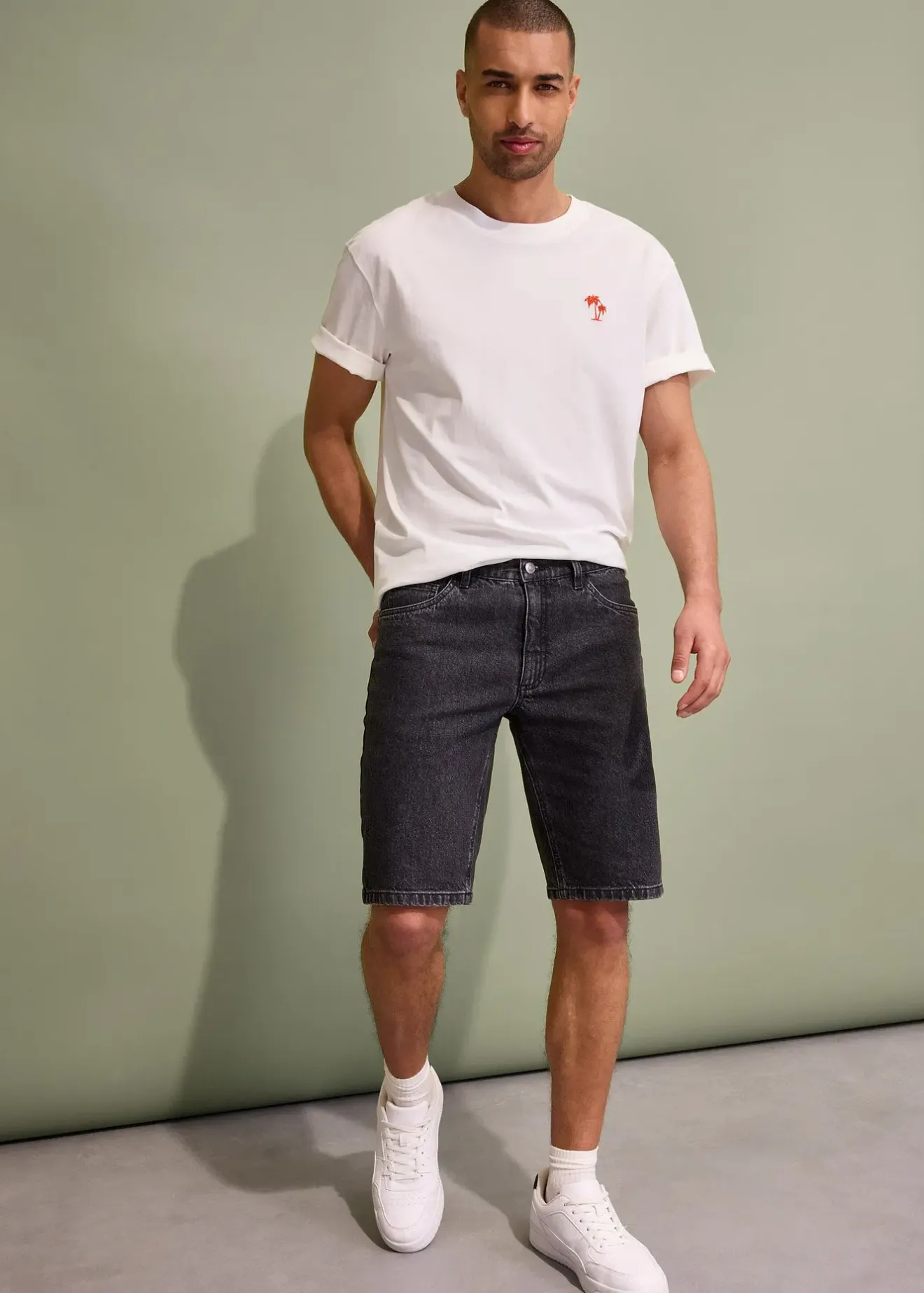 Homme bonprix Shorts|Jeans|Bermuda en jean extensible, loose