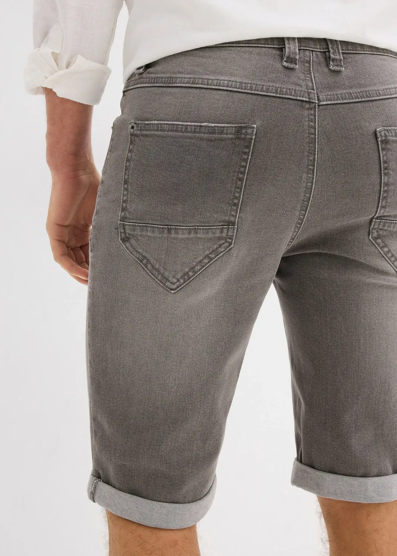 bonprix Bermuda en jean extensible, base retroussée, regular|Homme Shorts|Jeans