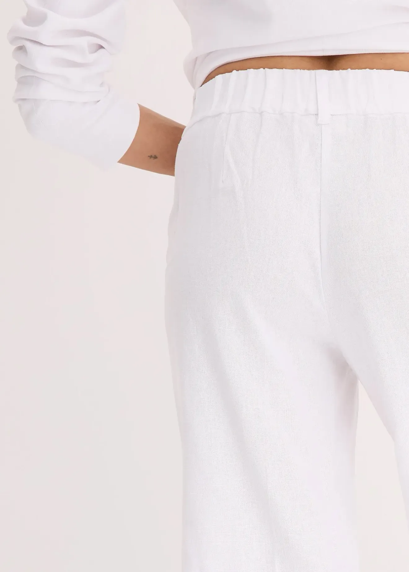 Femme bonprix Shorts|Pantalons|Bermuda en lin mélangé