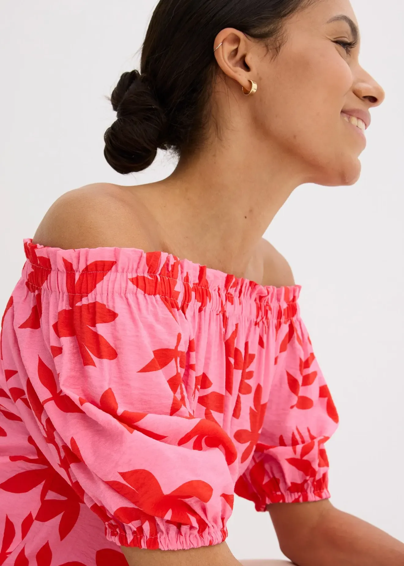 bonprix Blouse col Bardot imprimée en viscose mélangée|Femme Chemisiers