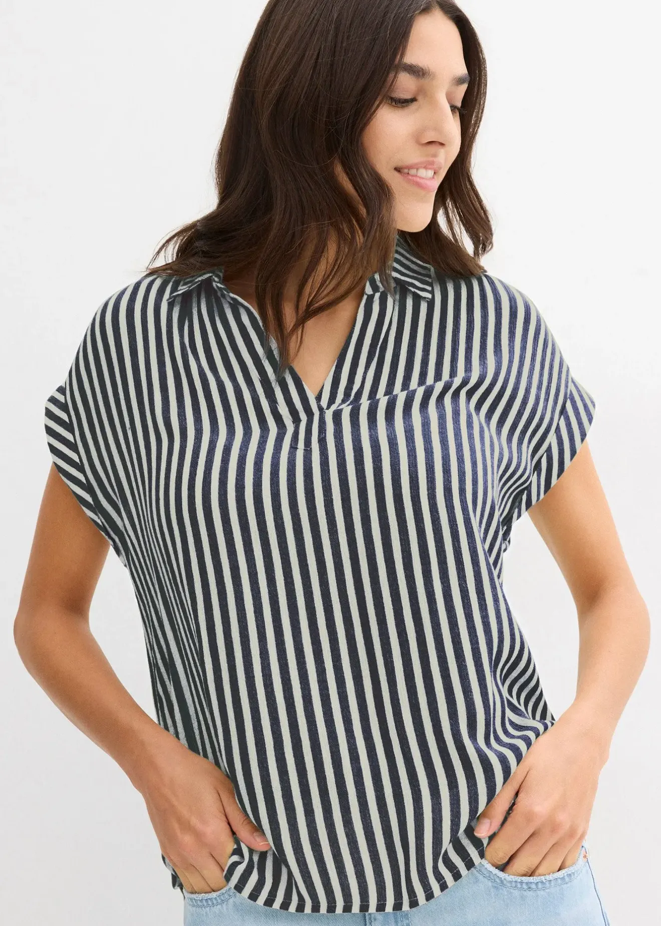 Femme bonprix Chemisiers|Blouse manches courtes en viscose fluide