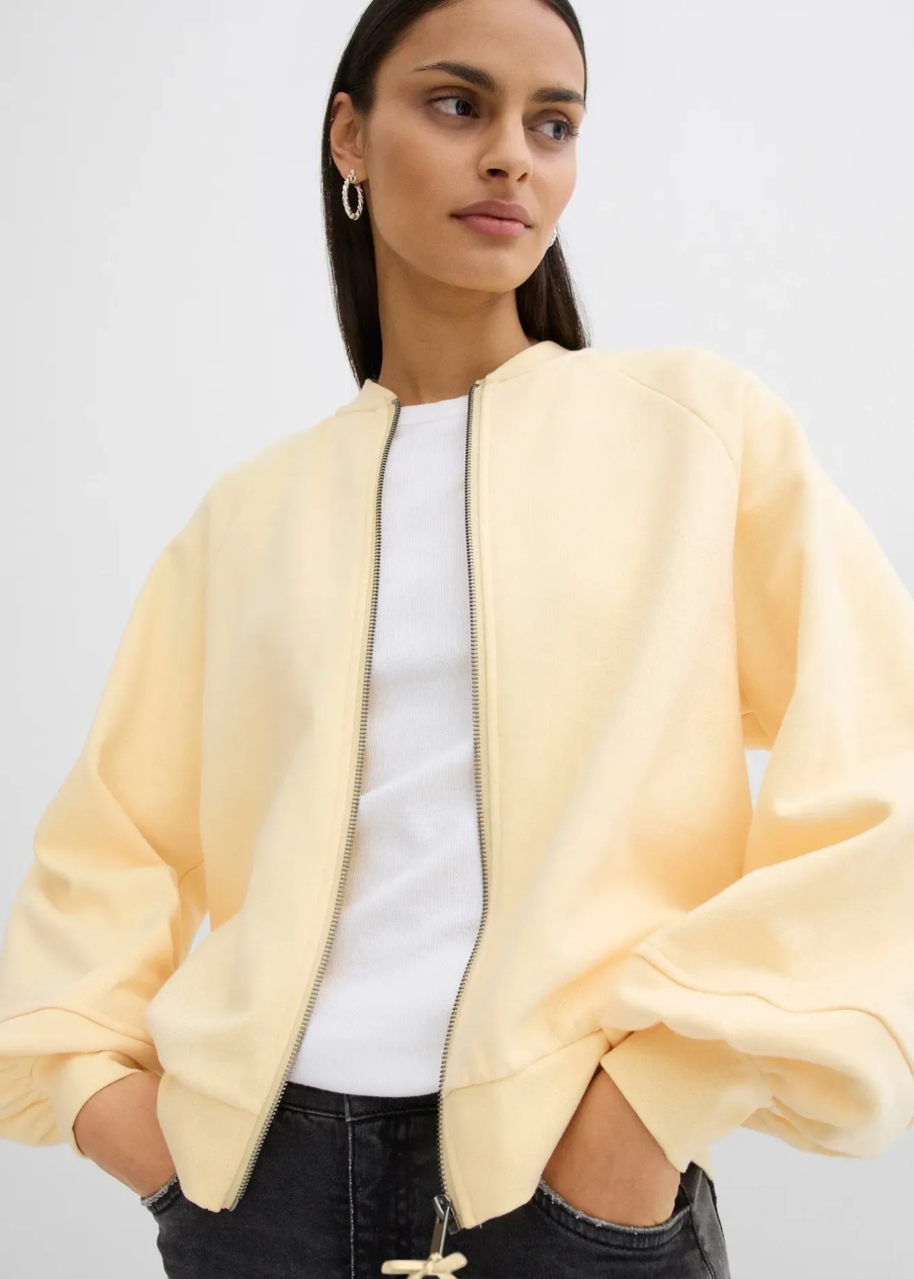 bonprix Blouson à manches ballon|Femme Vestes & Manteaux