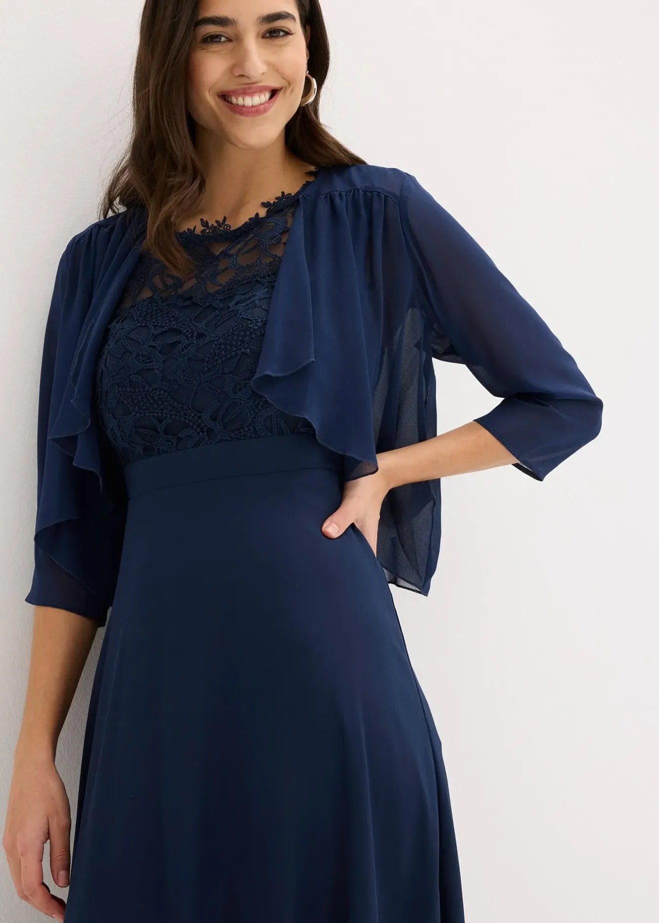 bonprix Boléro en crêpe|Femme Mode Festive|Vestes & Manteaux