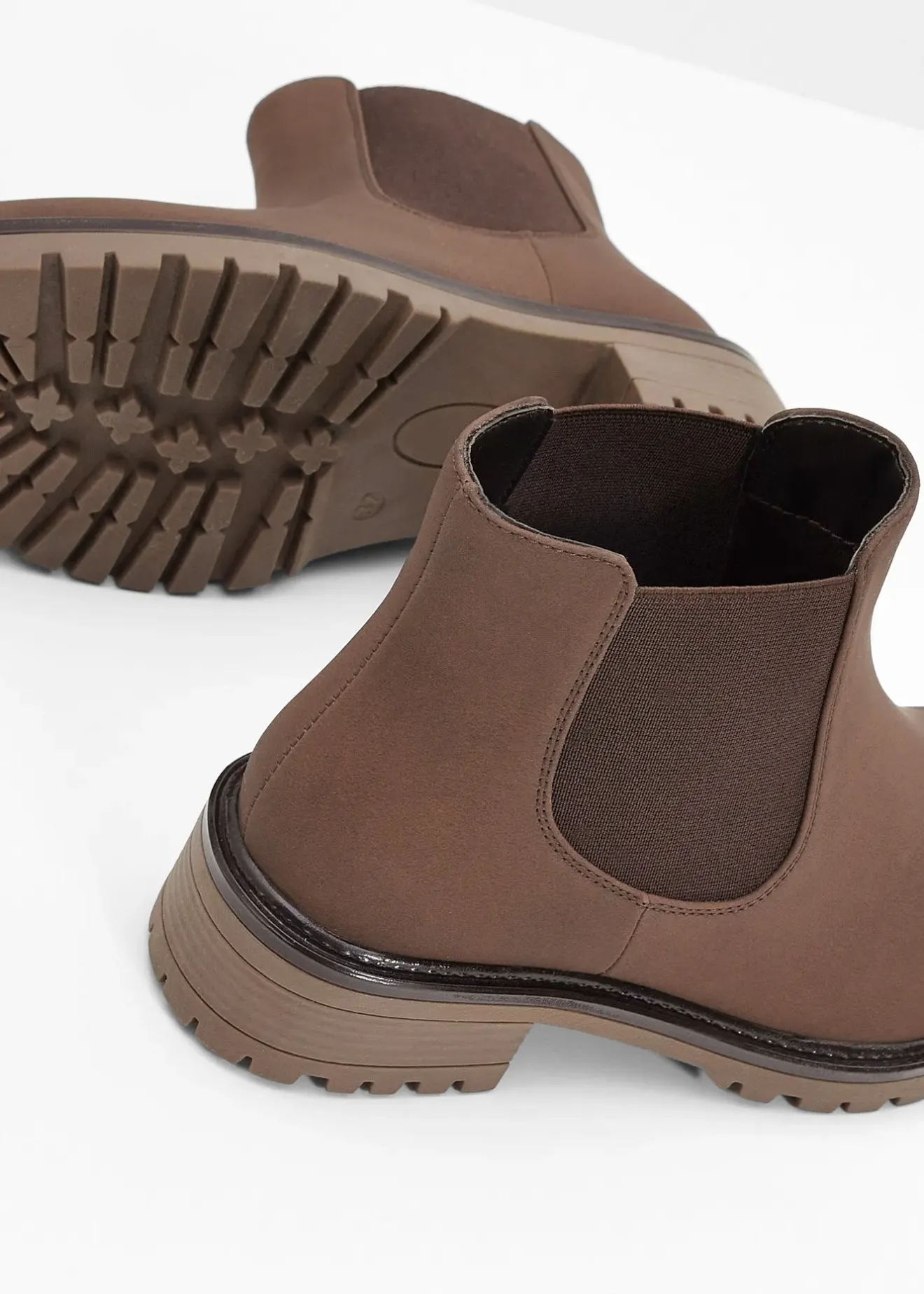 Femme bonprix Boots|Bottines|Bottines Chelsea à semelle crantée