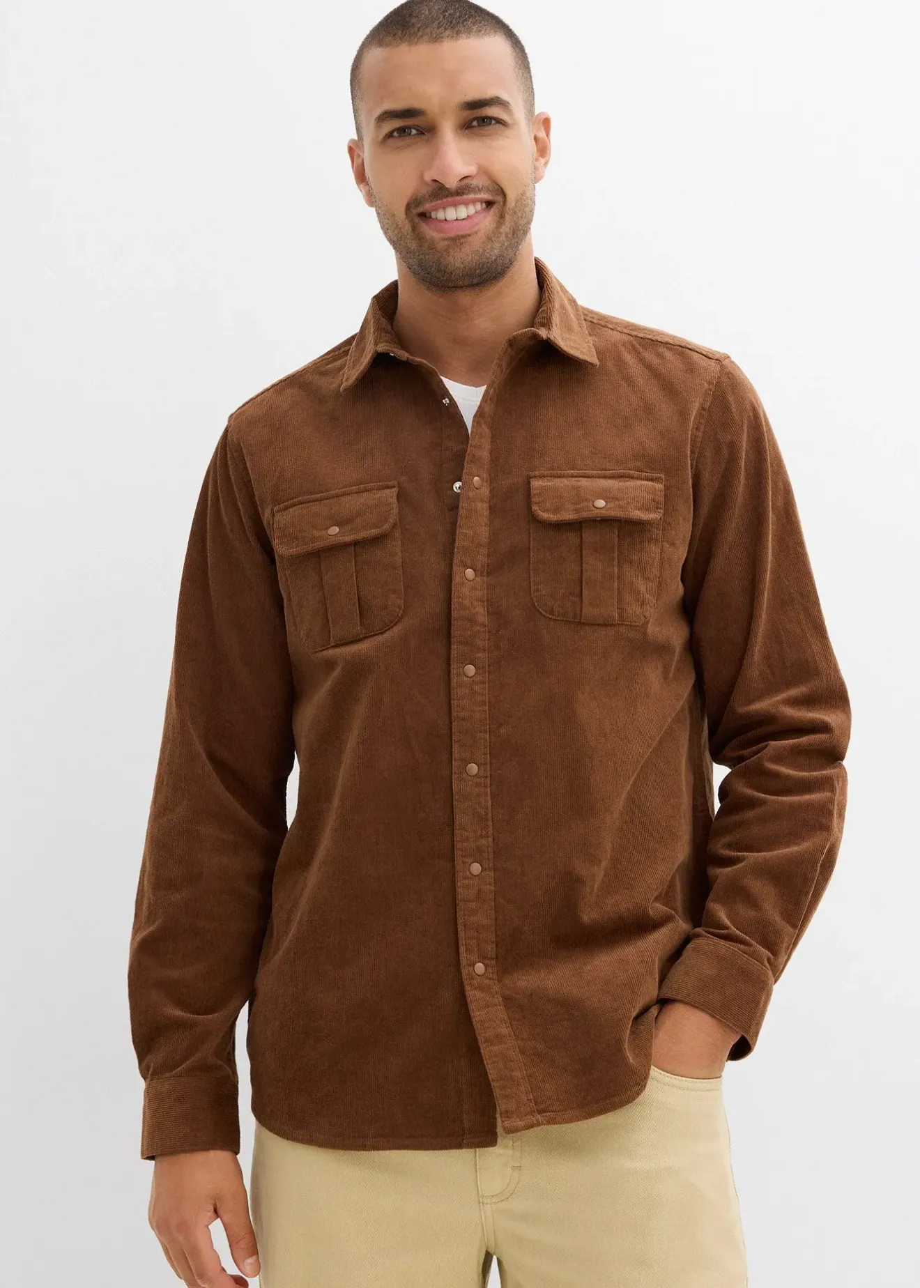 bonprix Chemise en velours côtelé de coton extensible|Homme Chemises