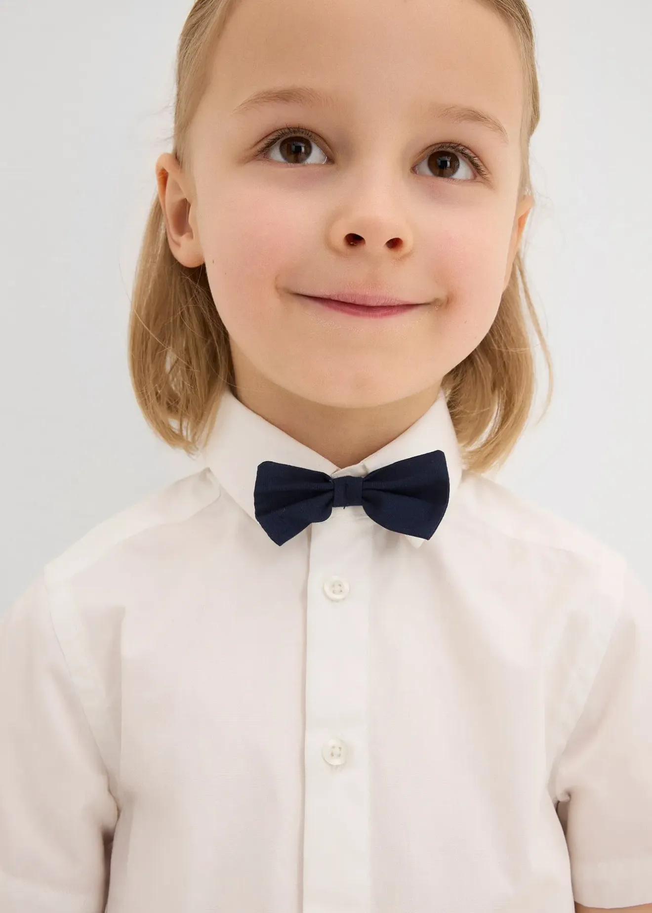 Enfant bonprix Garçons 2-8 Ans·Costumes & Chemises|Chemise et nœud papillon 100% coton (ens. 2 pces)