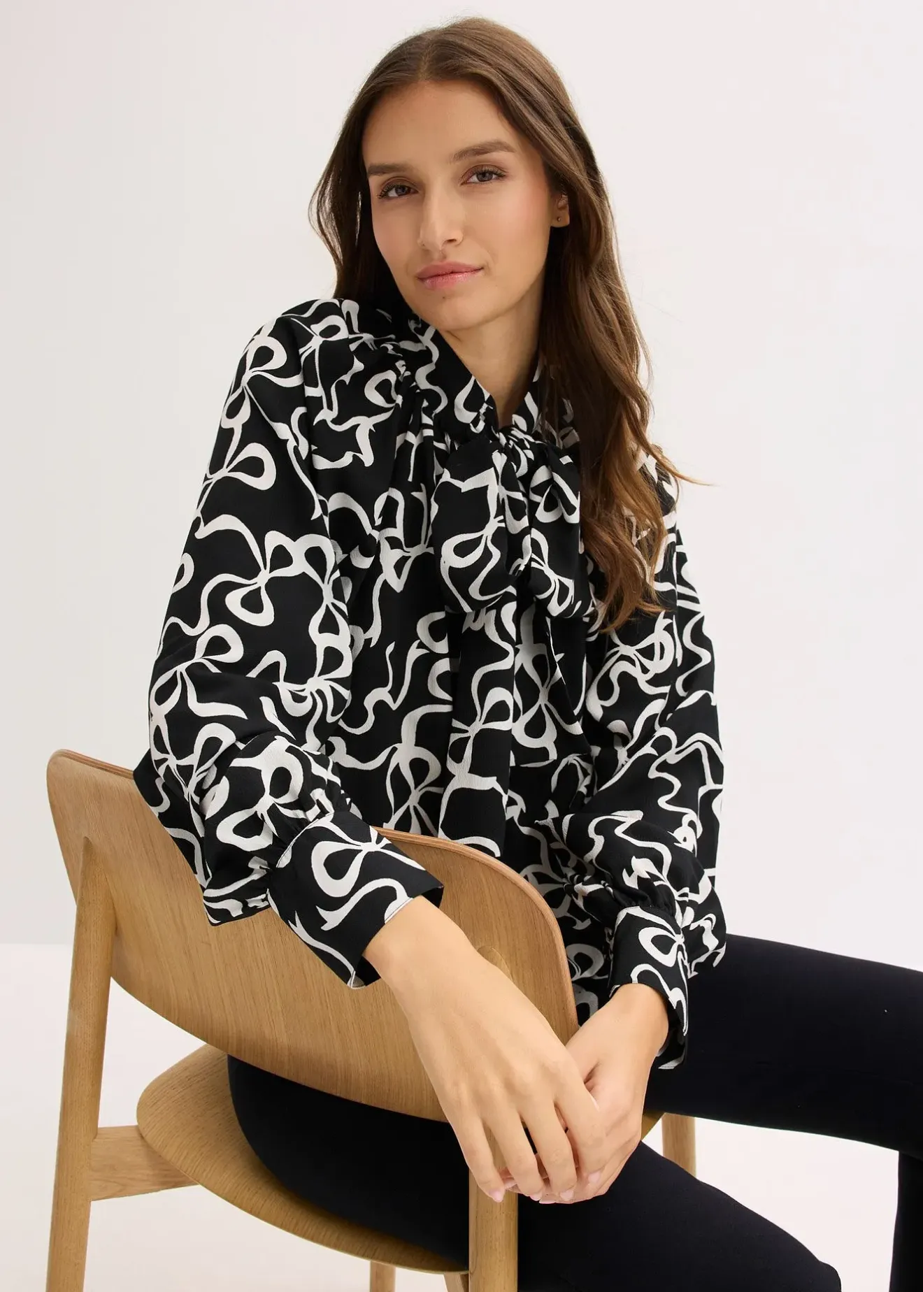 Femme bonprix Chemisiers|Chemisier à col lavallière