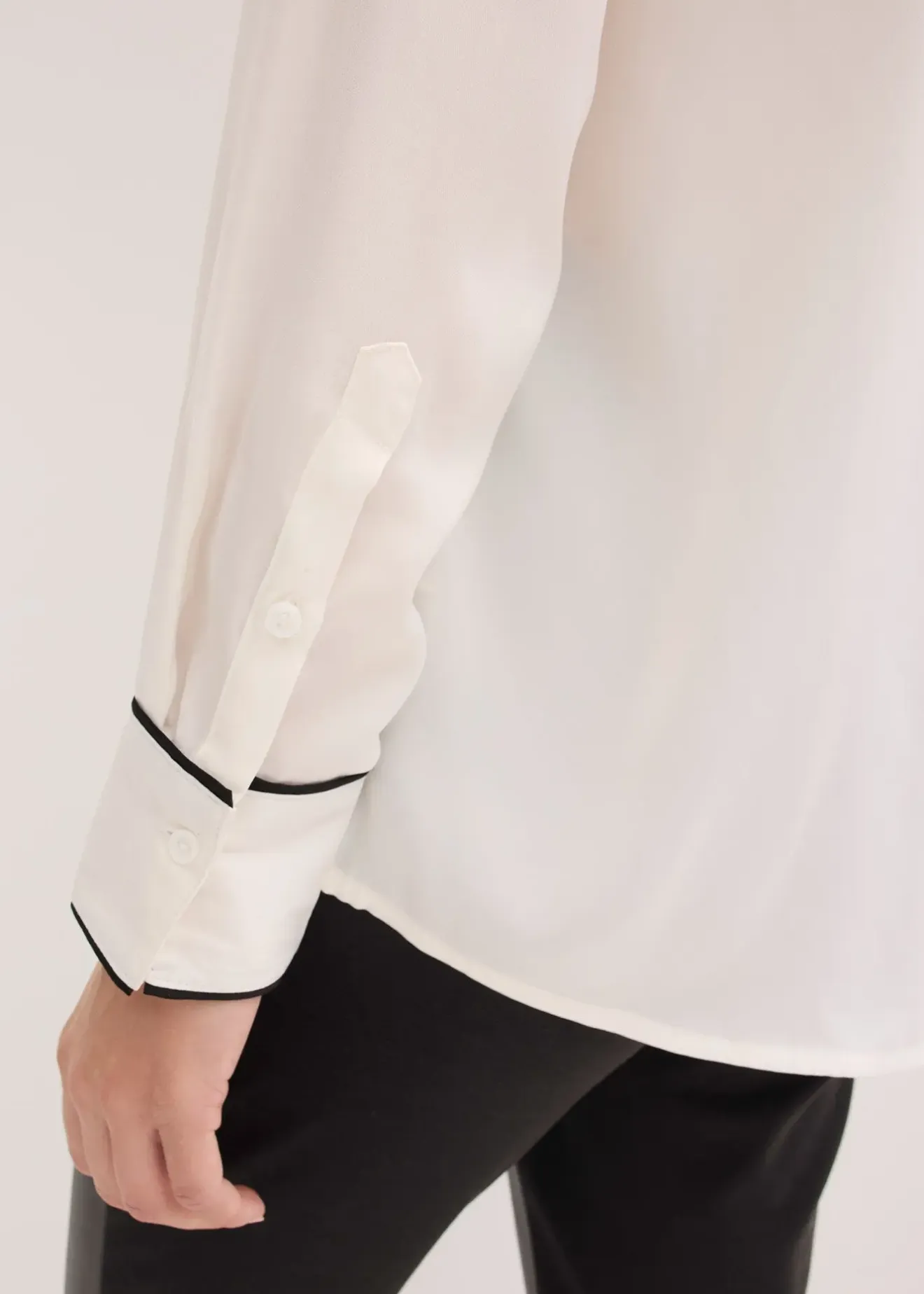 bonprix Chemisier fluide en satin|Femme Chemisiers