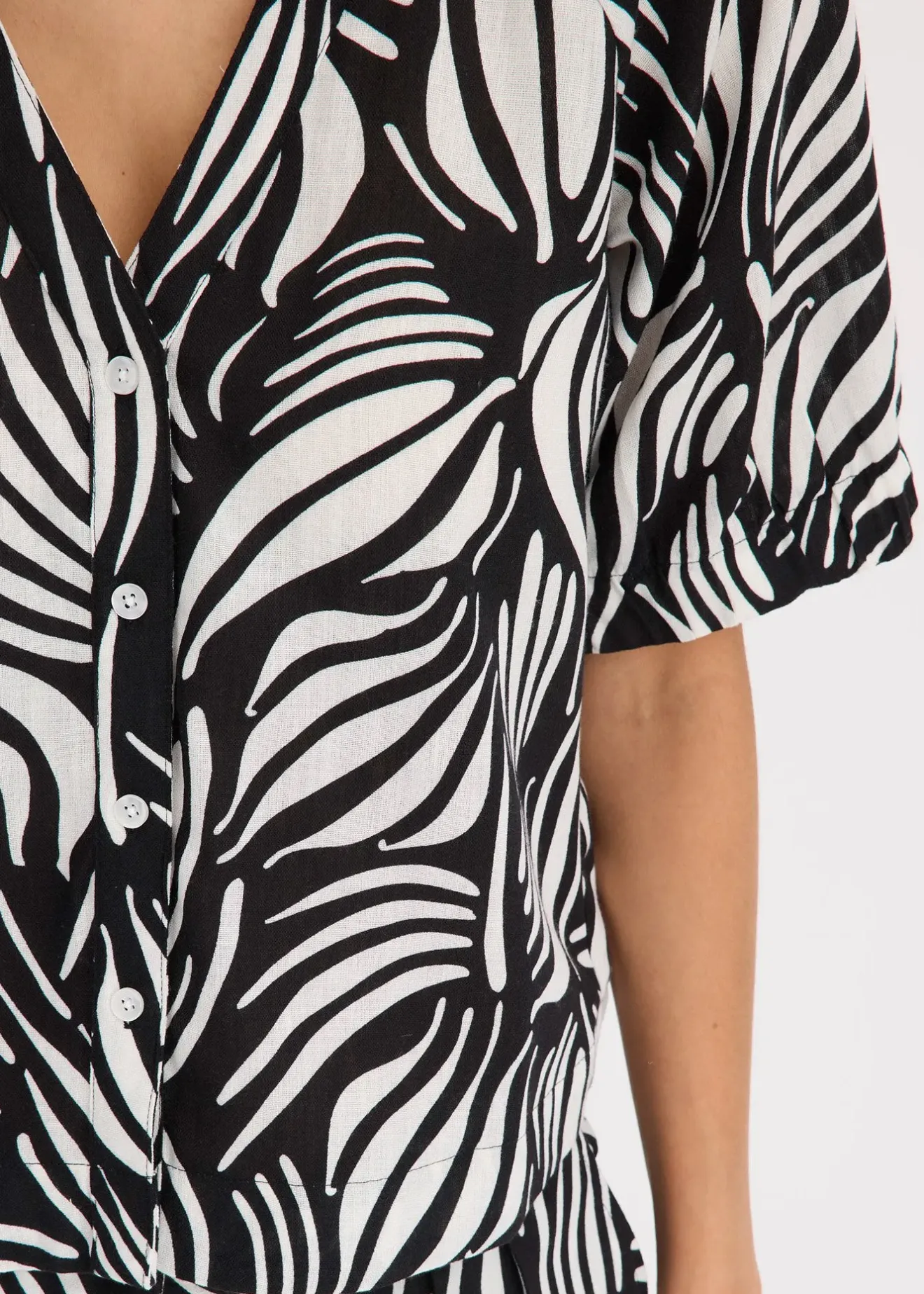 bonprix Chemisier manches courtes aspect lin|Femme Chemisiers