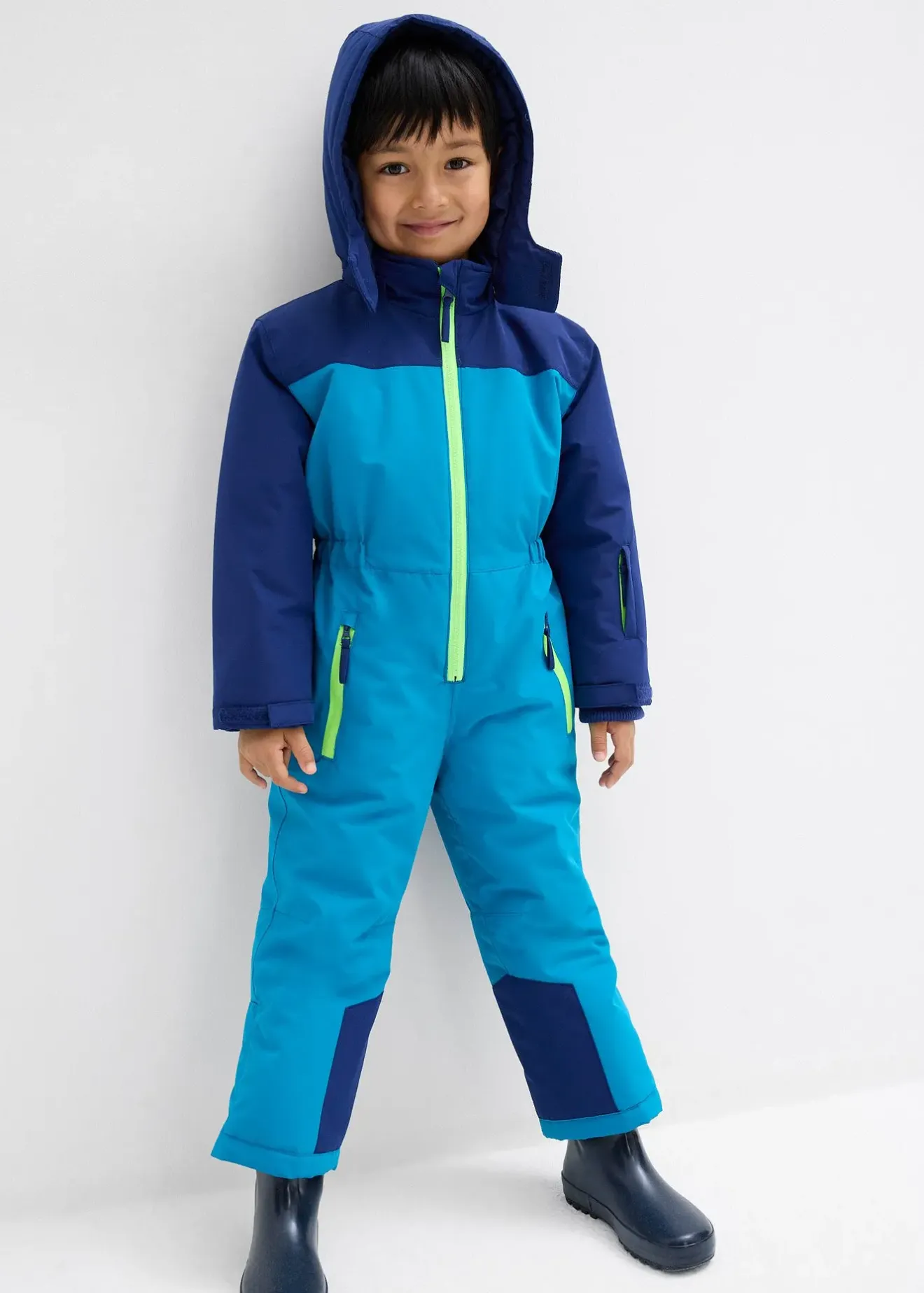 bonprix Combinaison de ski à doublure chaude, capuche amovible et détails réfléchissants|Enfant Vêtements Enfant|Garçons 2-8 Ans·Vestes Outdoor