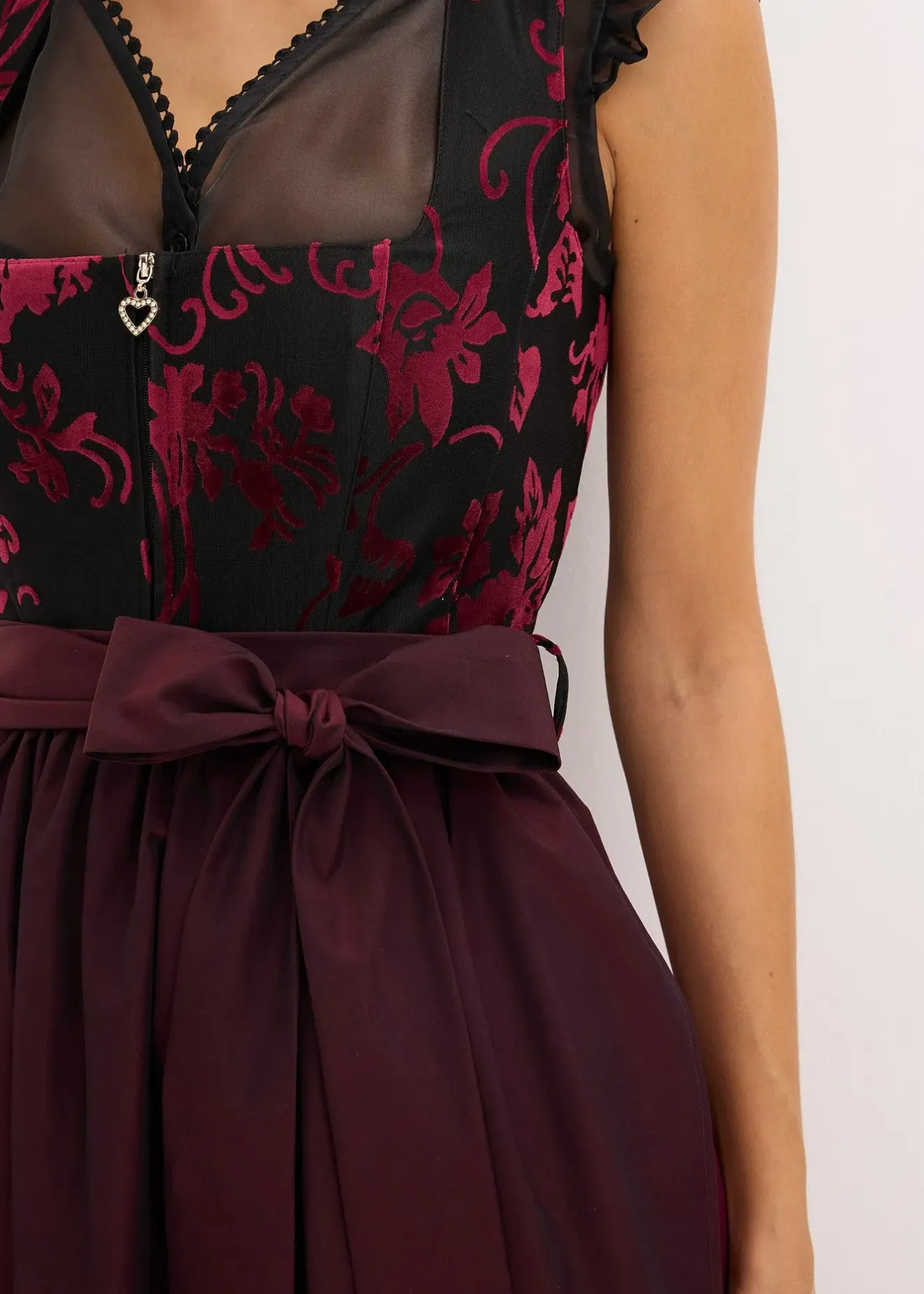 Femme bonprix Robes|Dirndl avec velours en longueur midi (ens. 2 pces)