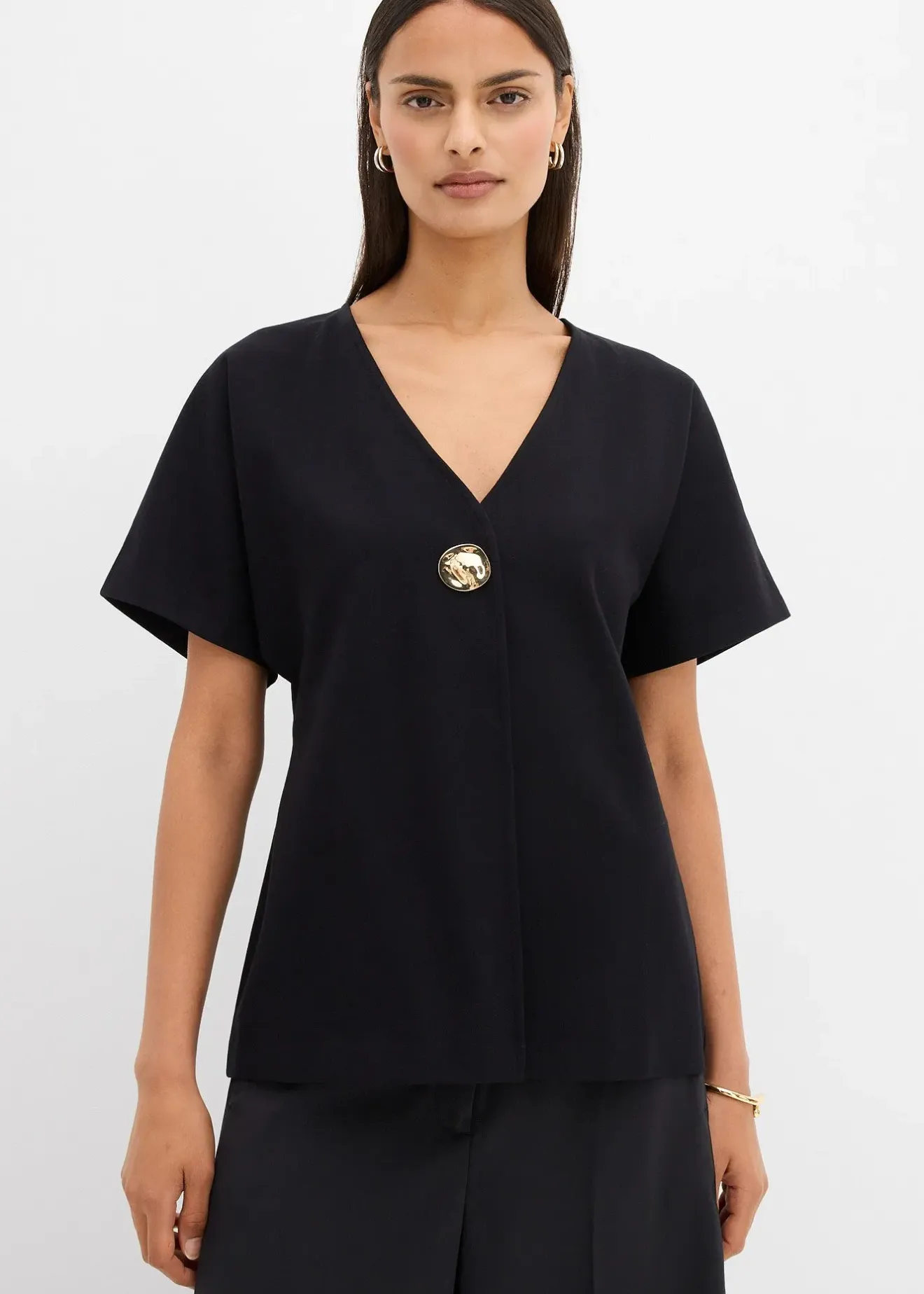 bonprix Gilet confortable en Punto di Roma avec bouton décoratif|Femme Sweats|Vestes & Manteaux