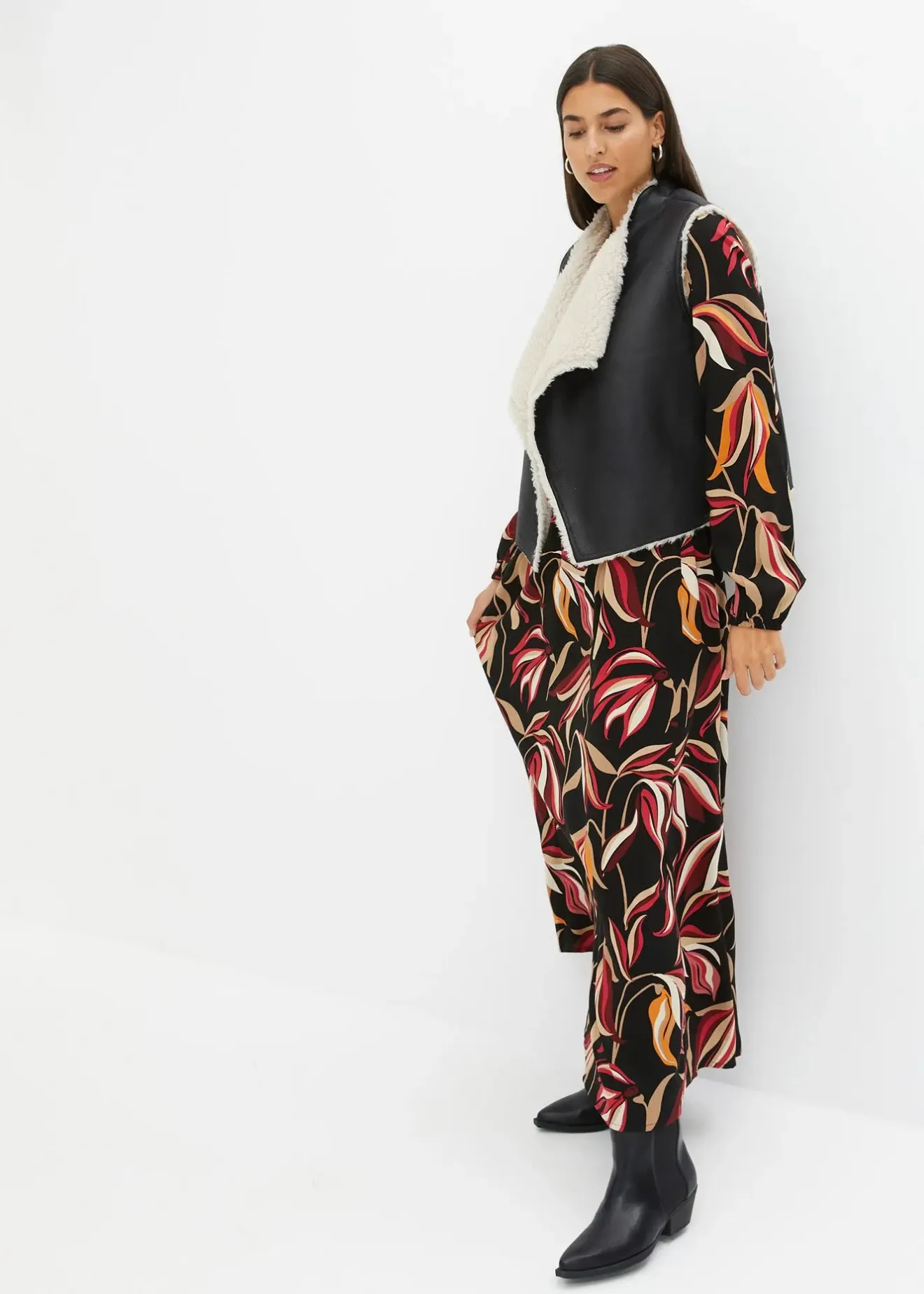 bonprix Gilet sans manches aspect peau de mouton|Femme Vestes & Manteaux