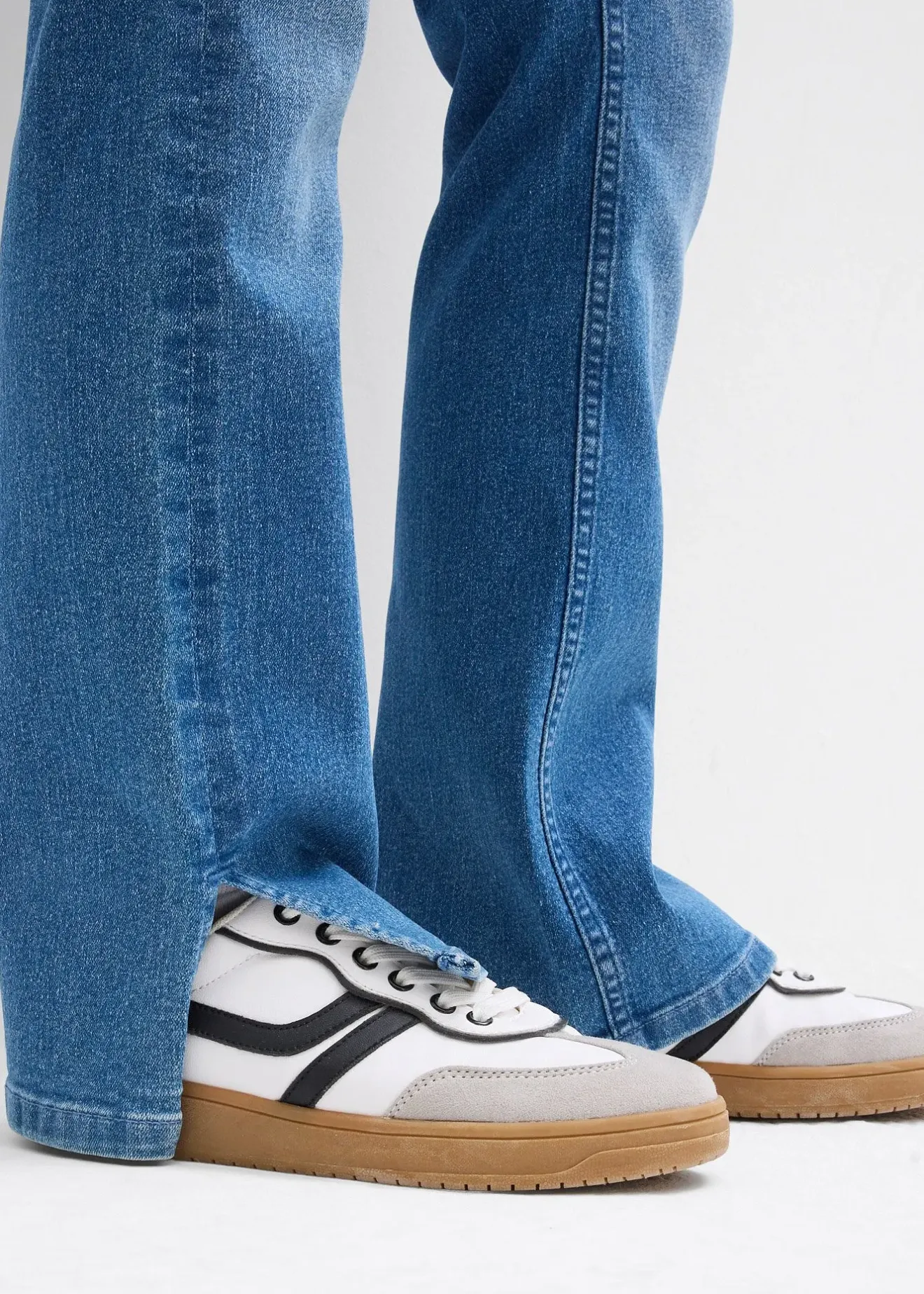 Enfant bonprix Vêtements Enfant|Filles 9-16 Ans·Jeans|Jean Bootcut taille mi-haute