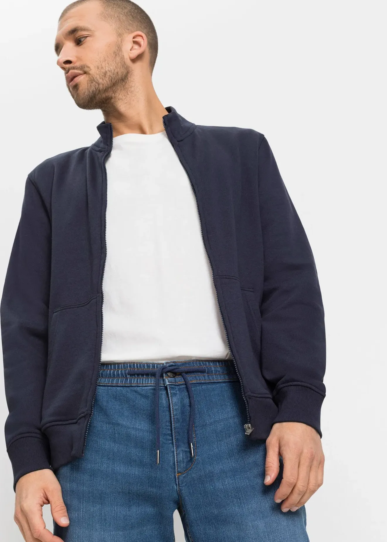 bonprix Jean droit et léger à taille élastiquée, regular|Homme Jeans