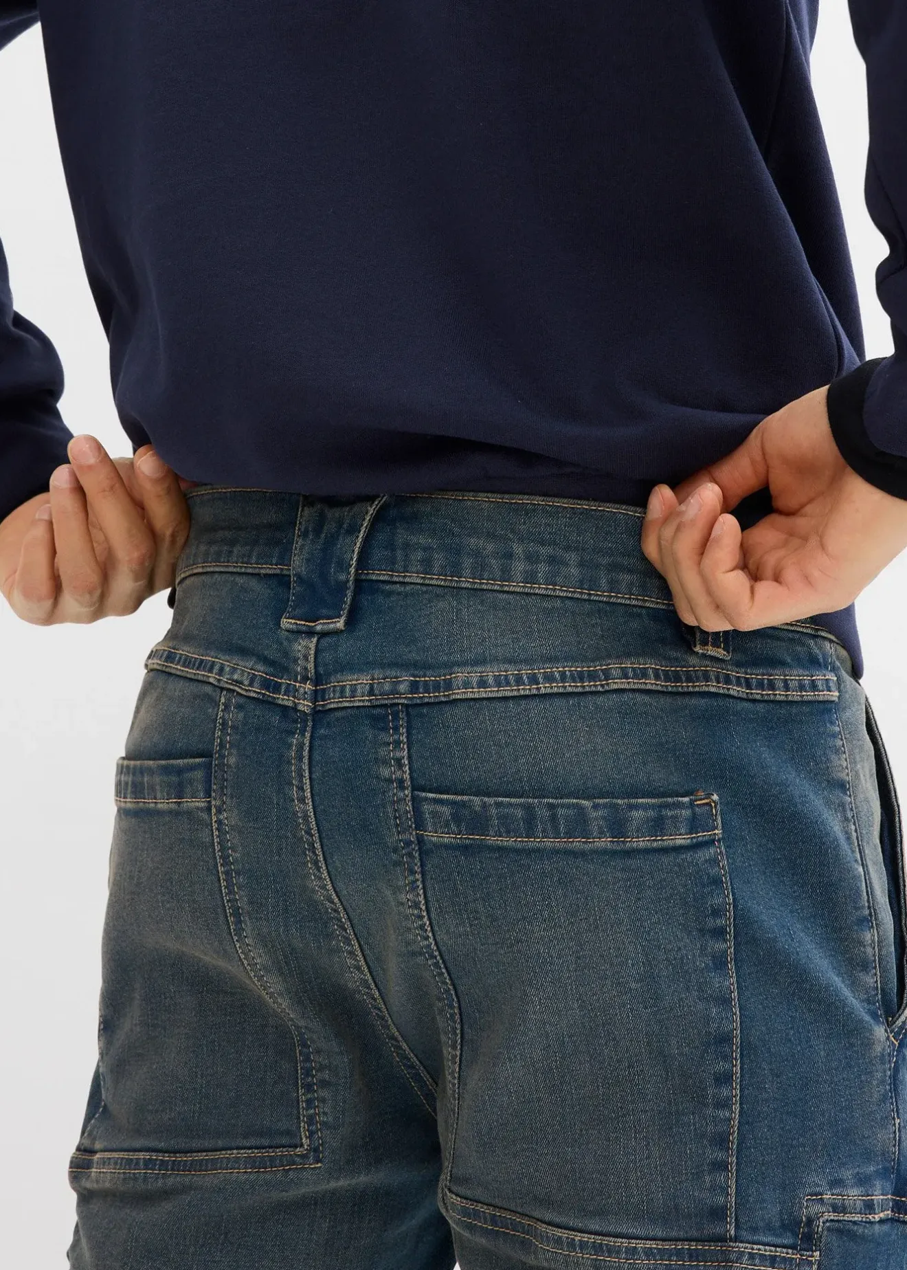 Homme bonprix Vêtements De Plein Air|Jeans|Jean droit extensible, poches cargo, regular