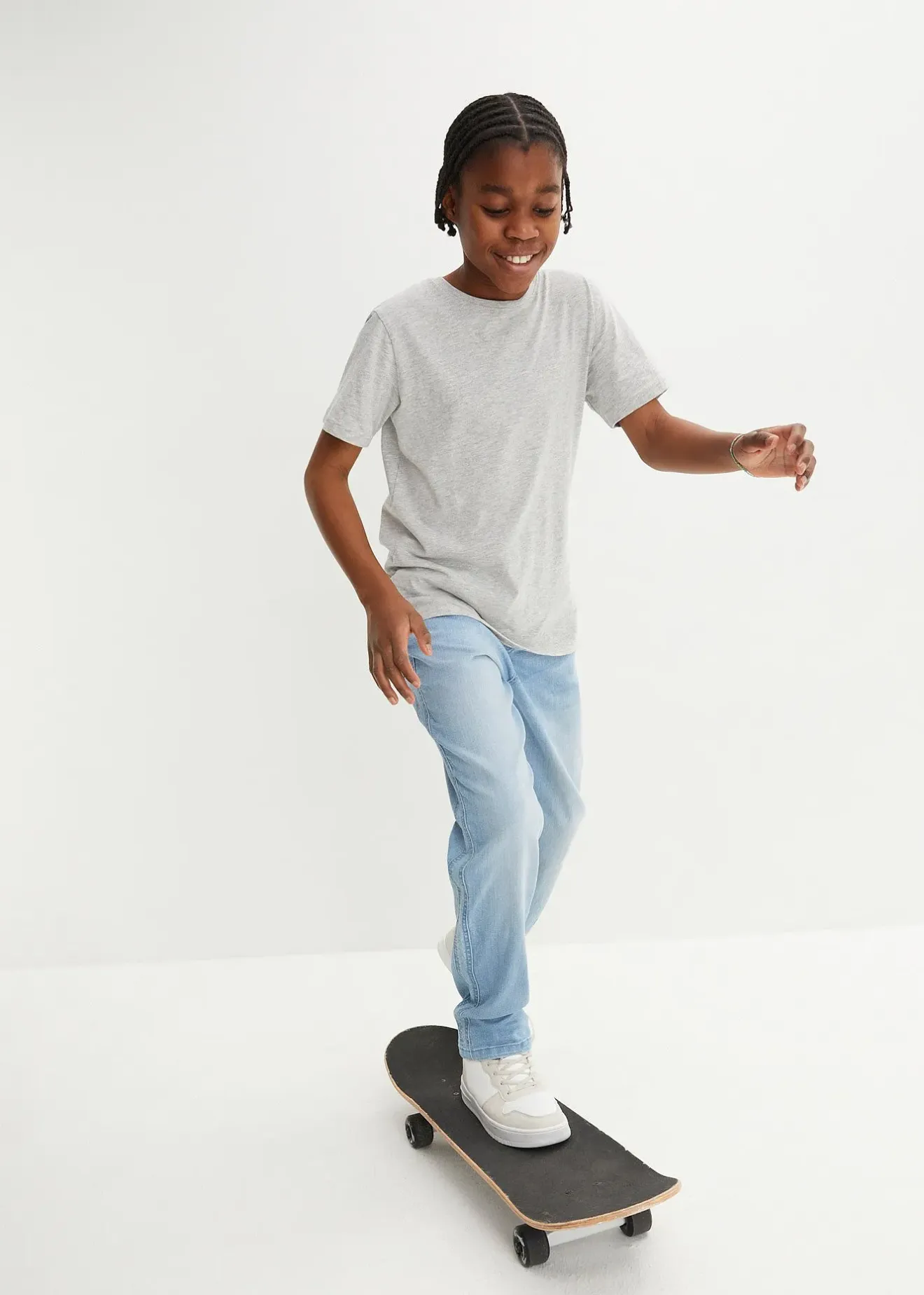 bonprix Jean extensible, ample et droit|Enfant Vêtements Enfant|Garçons 9-16 Ans·Jeans