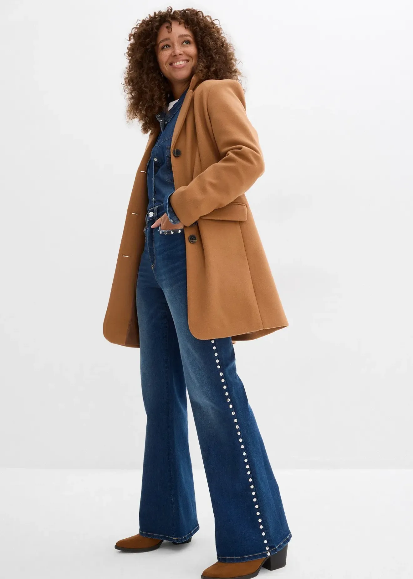 bonprix Jean flare taille haute avec rivets|Femme Jeans