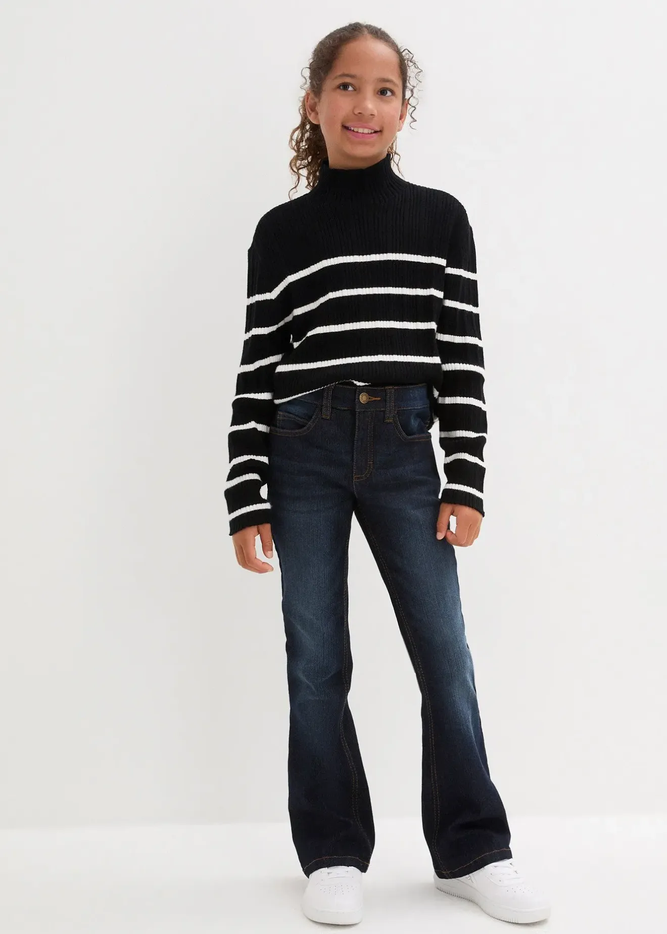 bonprix Jean flare taille mi-haute|Enfant Vêtements Enfant|Filles 9-16 Ans·Jeans