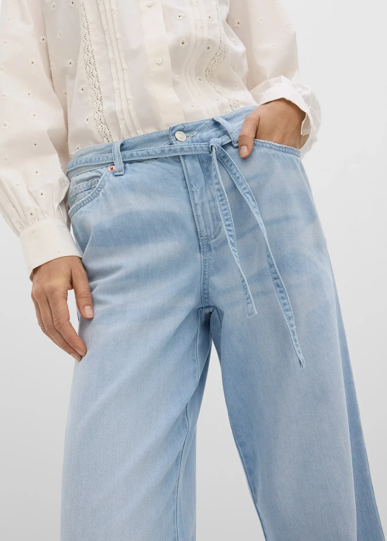 bonprix Jean large taille mi-haute avec ceinture|Femme Jeans|Tailles Petite