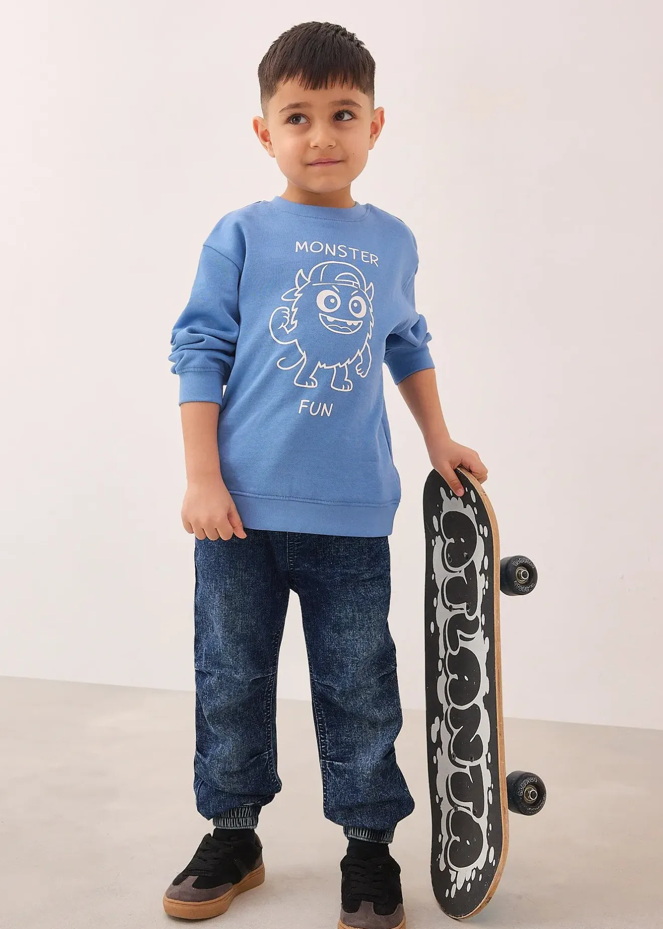 bonprix Jean regular à taille élastiquée|Enfant Vêtements Enfant|Garçons 2-8 Ans·Jeans & Pantalons