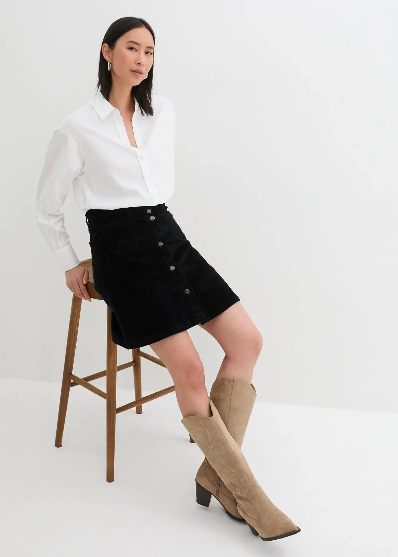 bonprix Jupe boutonnée en velours côtelé extensible|Femme Jupes