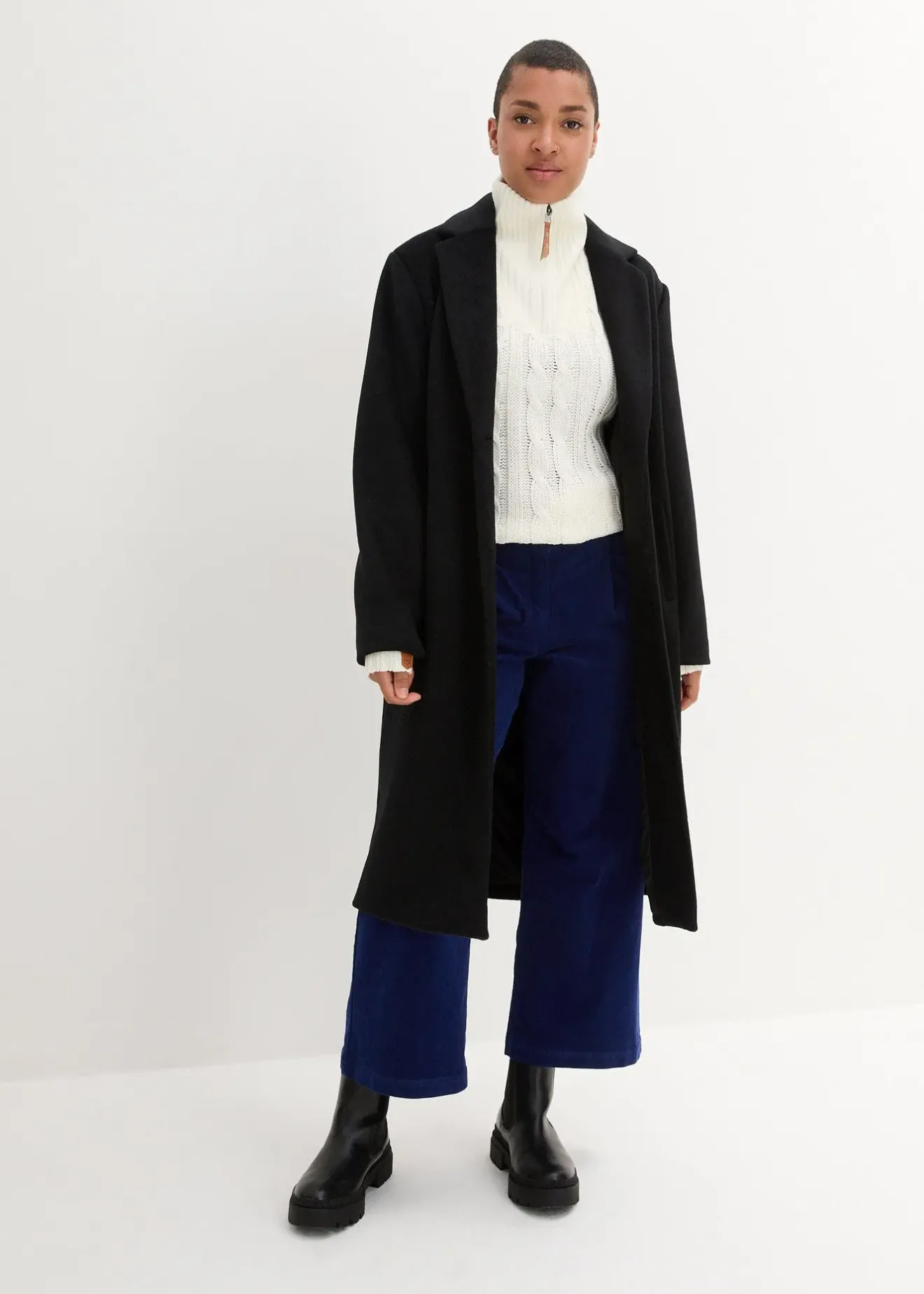 bonprix Jupe-culotte en velours côtelé stretch avec taille haute confortable, longueur 7/8|Femme Pantalons