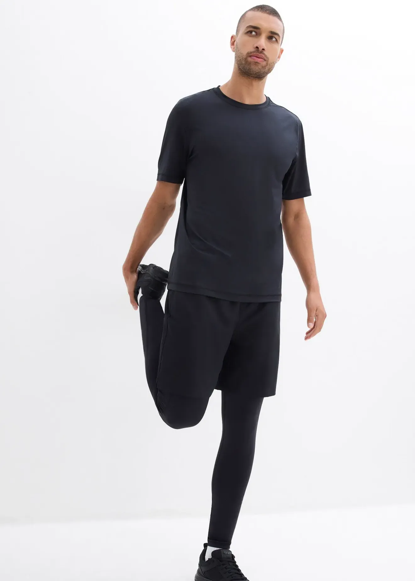 Homme bonprix Vêtements De Plein Air|Vêtements De Sport|Legging de sport confortable pour homme avec poche pour portable