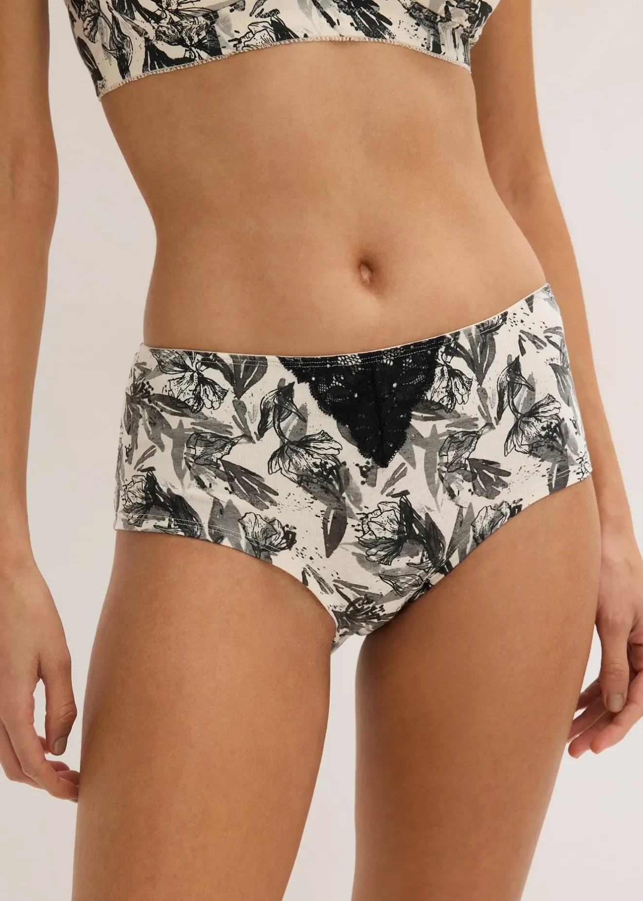 bonprix Lot de 4 culottes Maxi|Femme Lingerie Coton|Bas