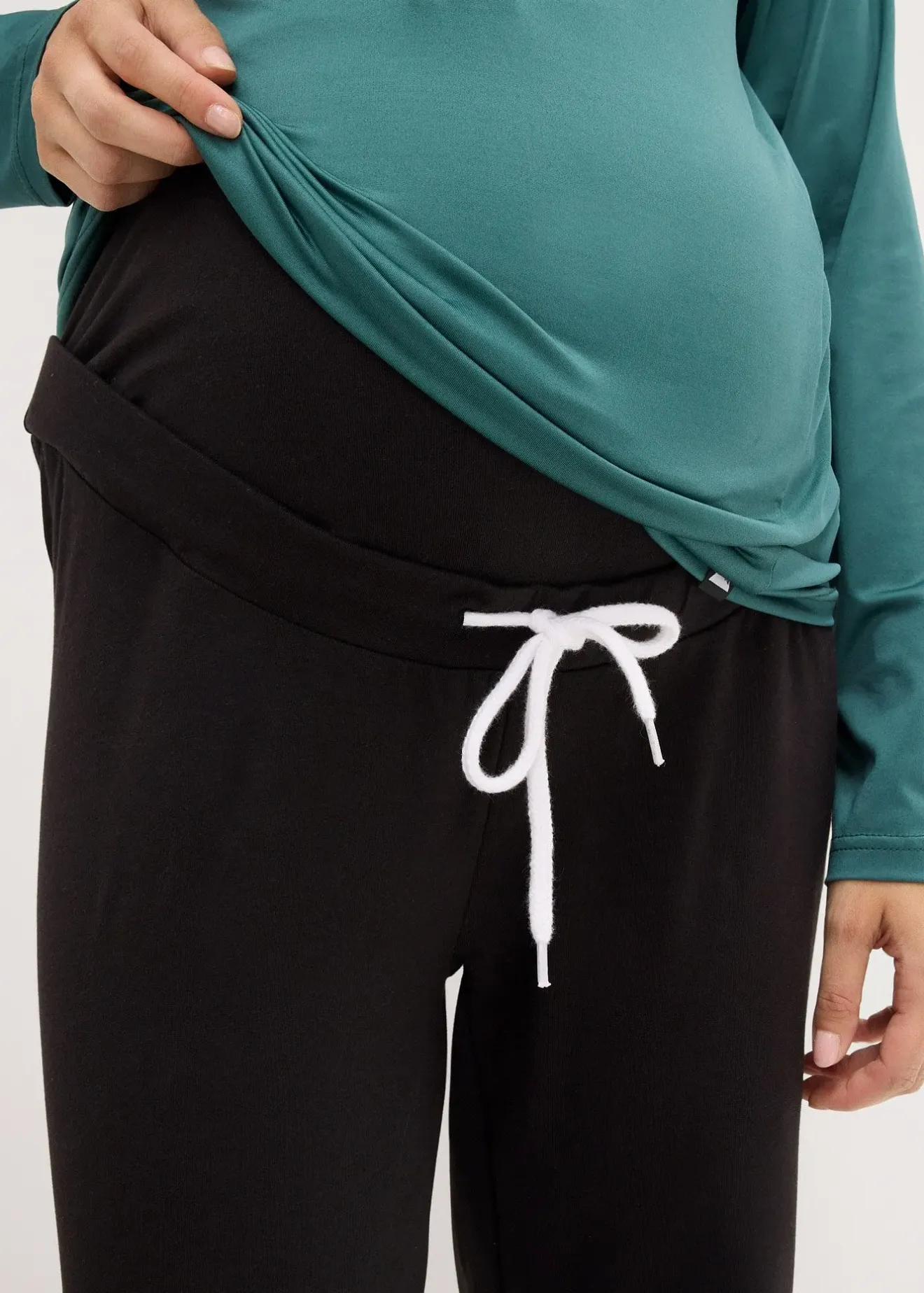 bonprix Lot de 2 pantalons de grossesse en matière sweat|Femme Femme Enceinte
