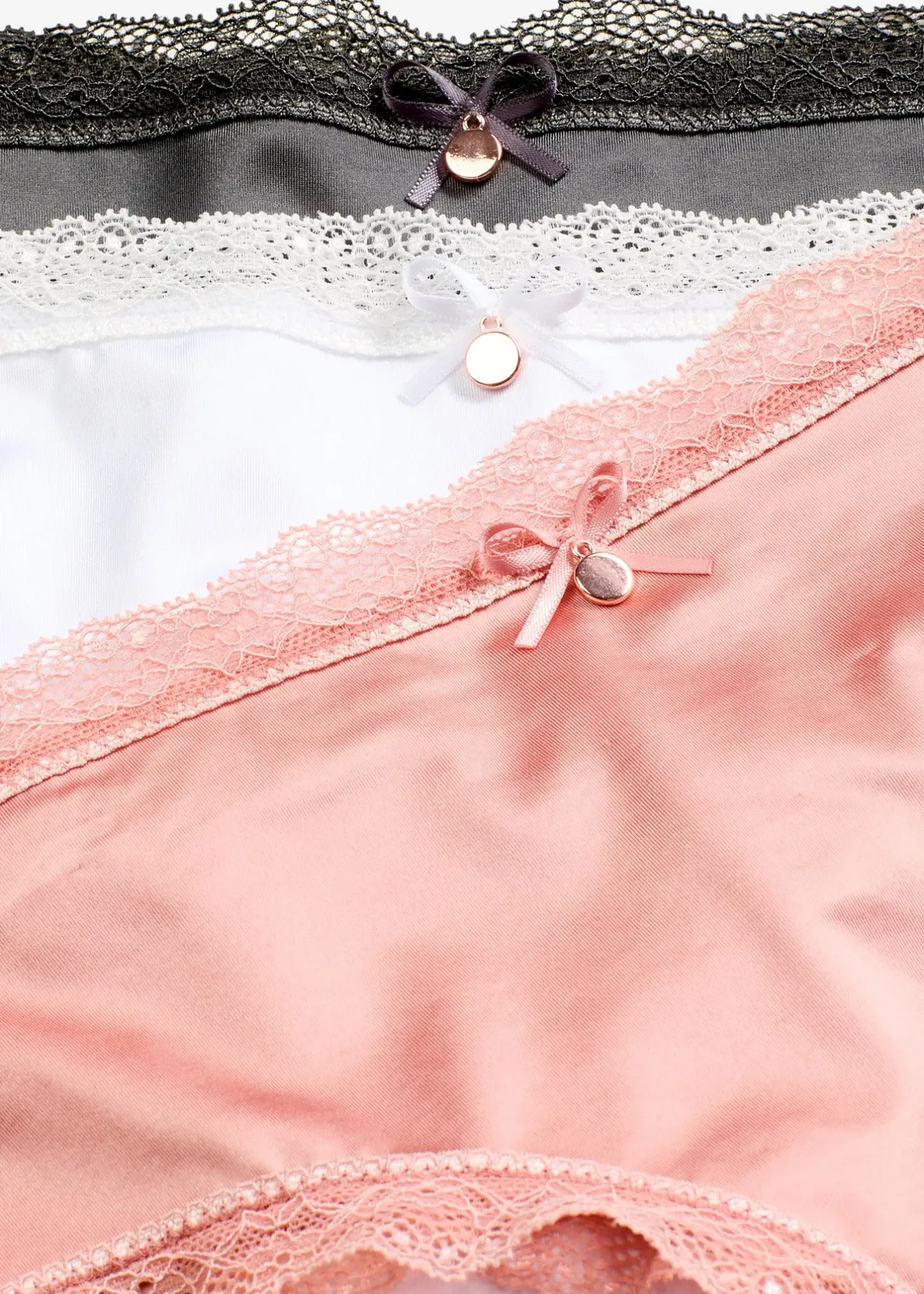 Femme bonprix Dessous|Bas|Lot de 3 slips brésiliens satinés