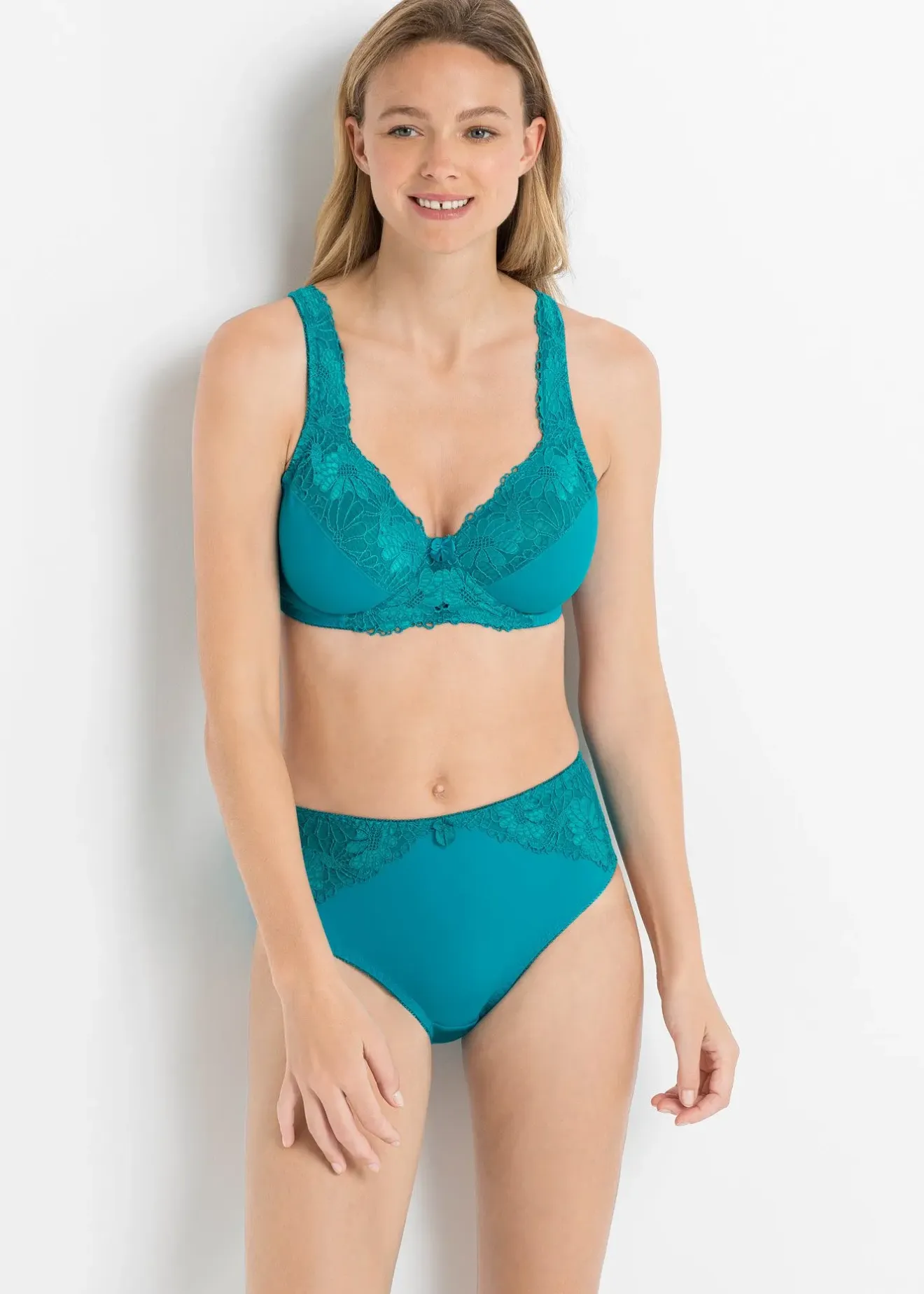 Femme bonprix Bas|Lot de 2 slips maxi avec dentelle