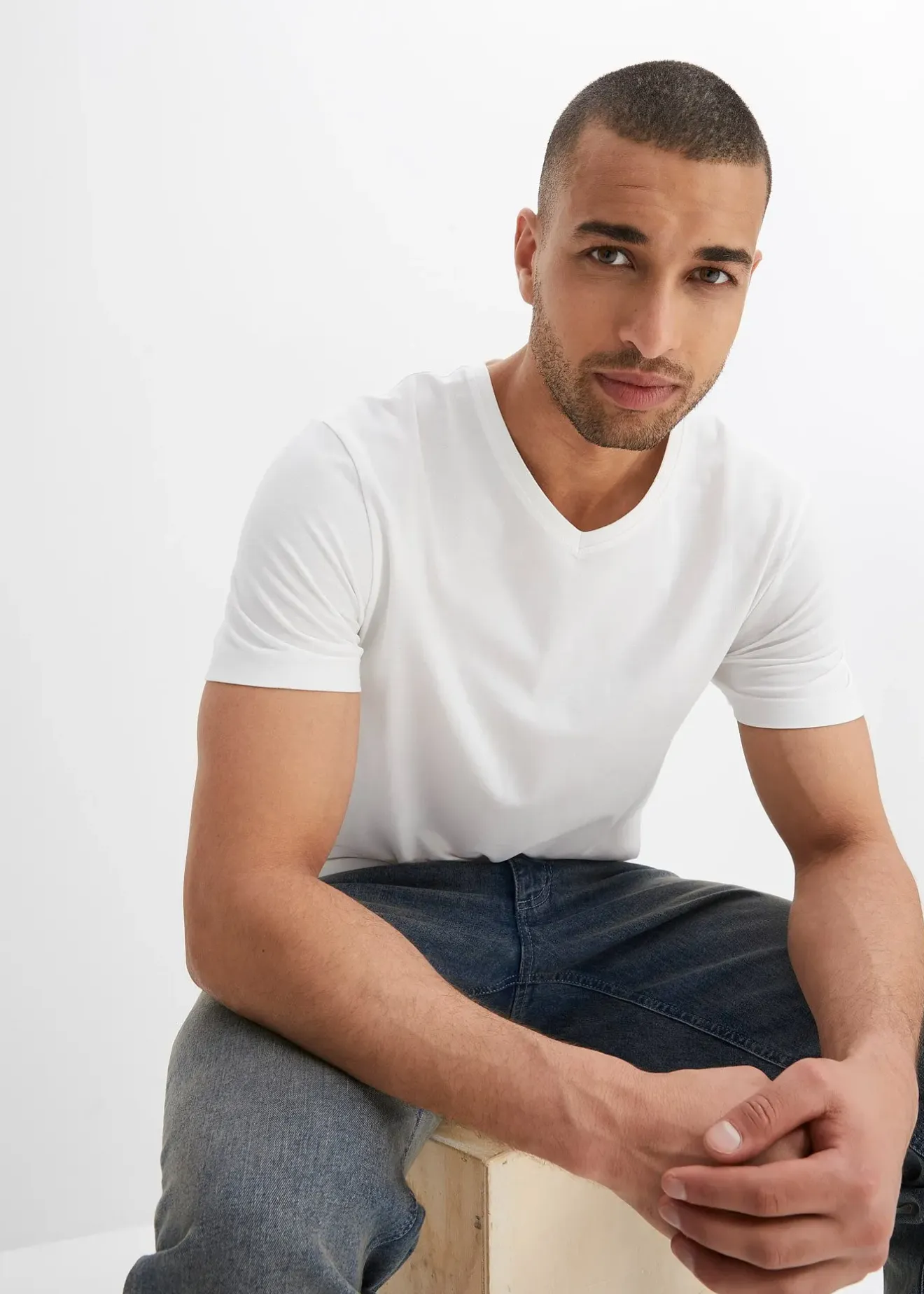 bonprix Lot de 3 T-shirts col V|Homme T-Shirts & Polos