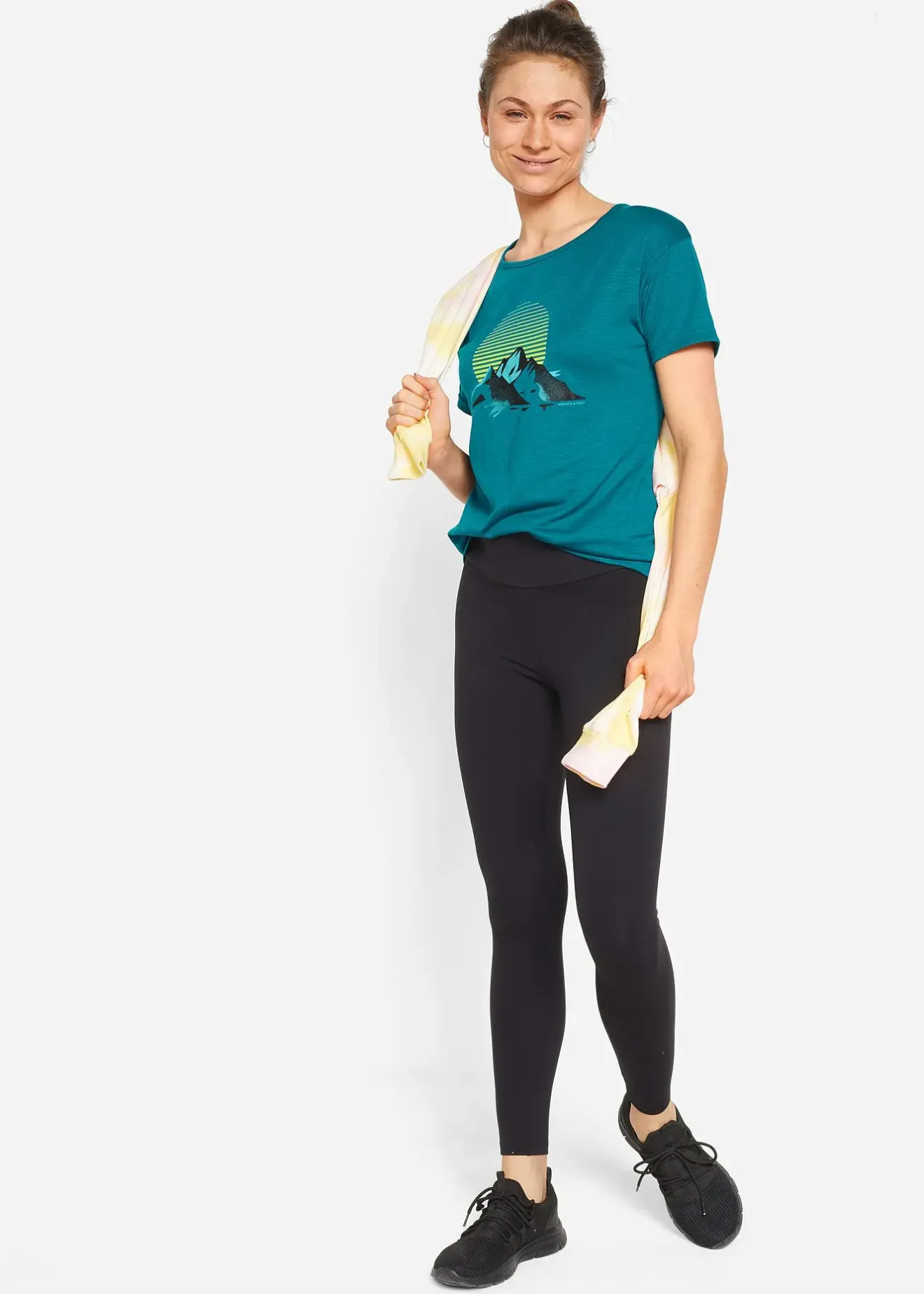 Femme bonprix Vêtements De Plein Air|Vêtements De Sport|Lot de 2 T-shirts de sport à séchage rapide