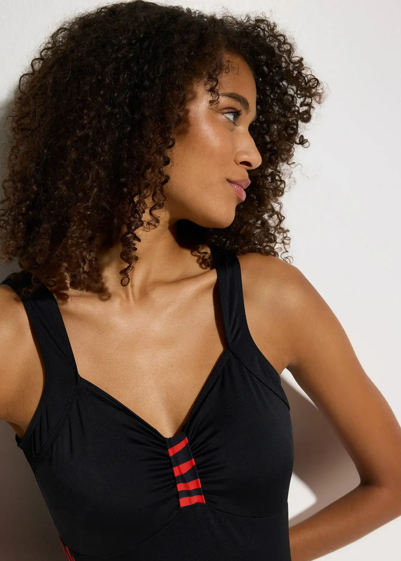 bonprix Maillot 1 pièce shorty de sport|Femme Maillots De Bain Couvrants|Maillots De Bain Sport