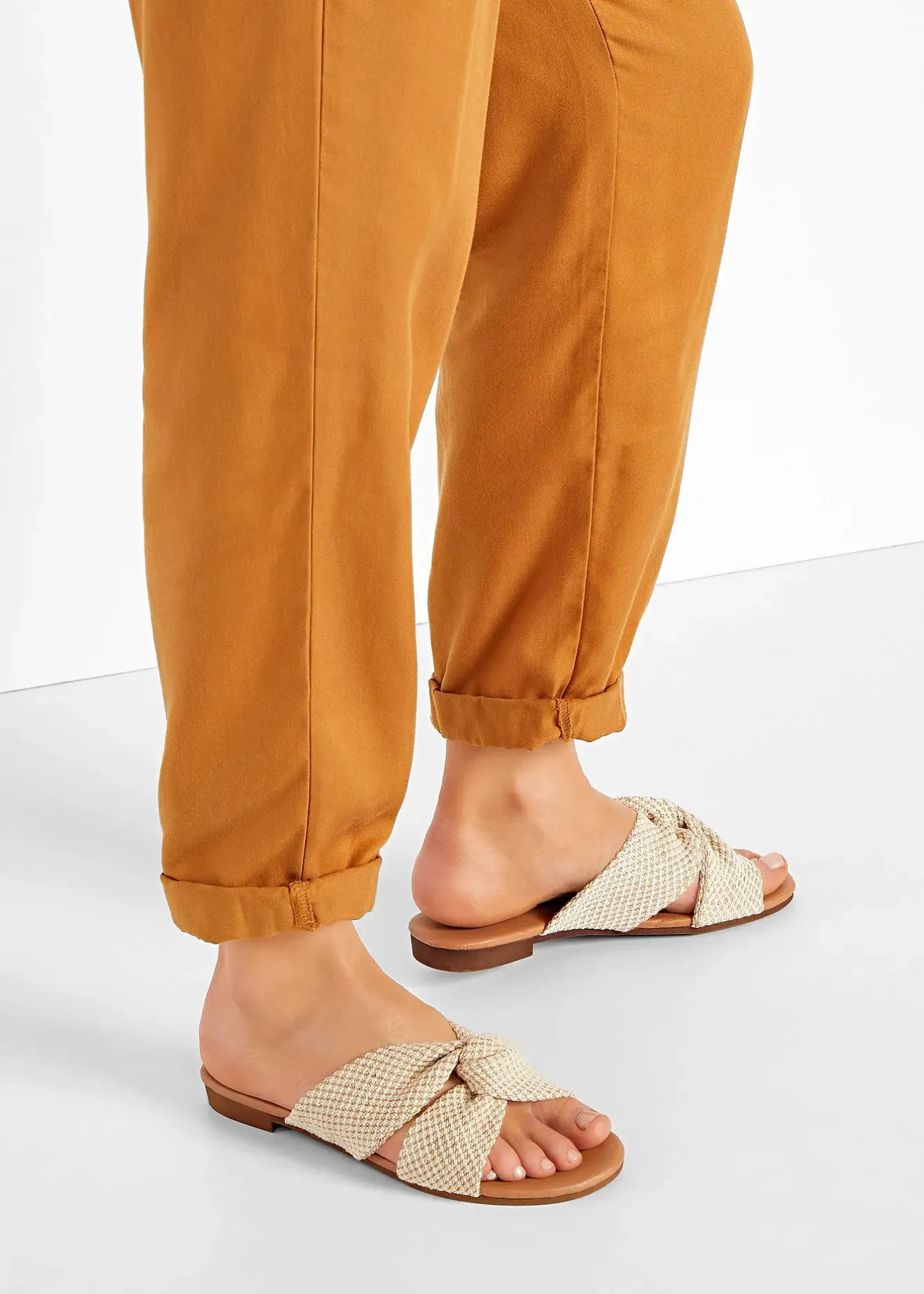 bonprix Mules à brides entrelacées|Femme Chaussures D'Été