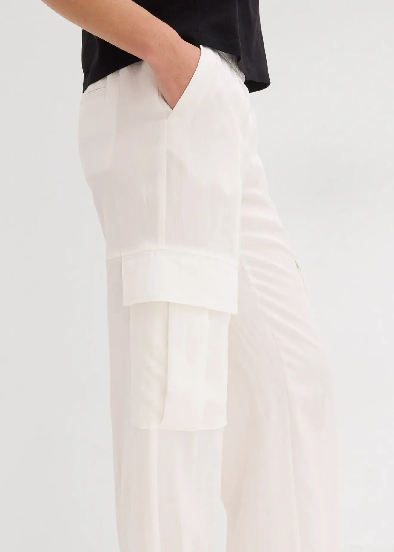 Femme bonprix Pantalons|Pantalon cargo fluide en Lyocell mélangé