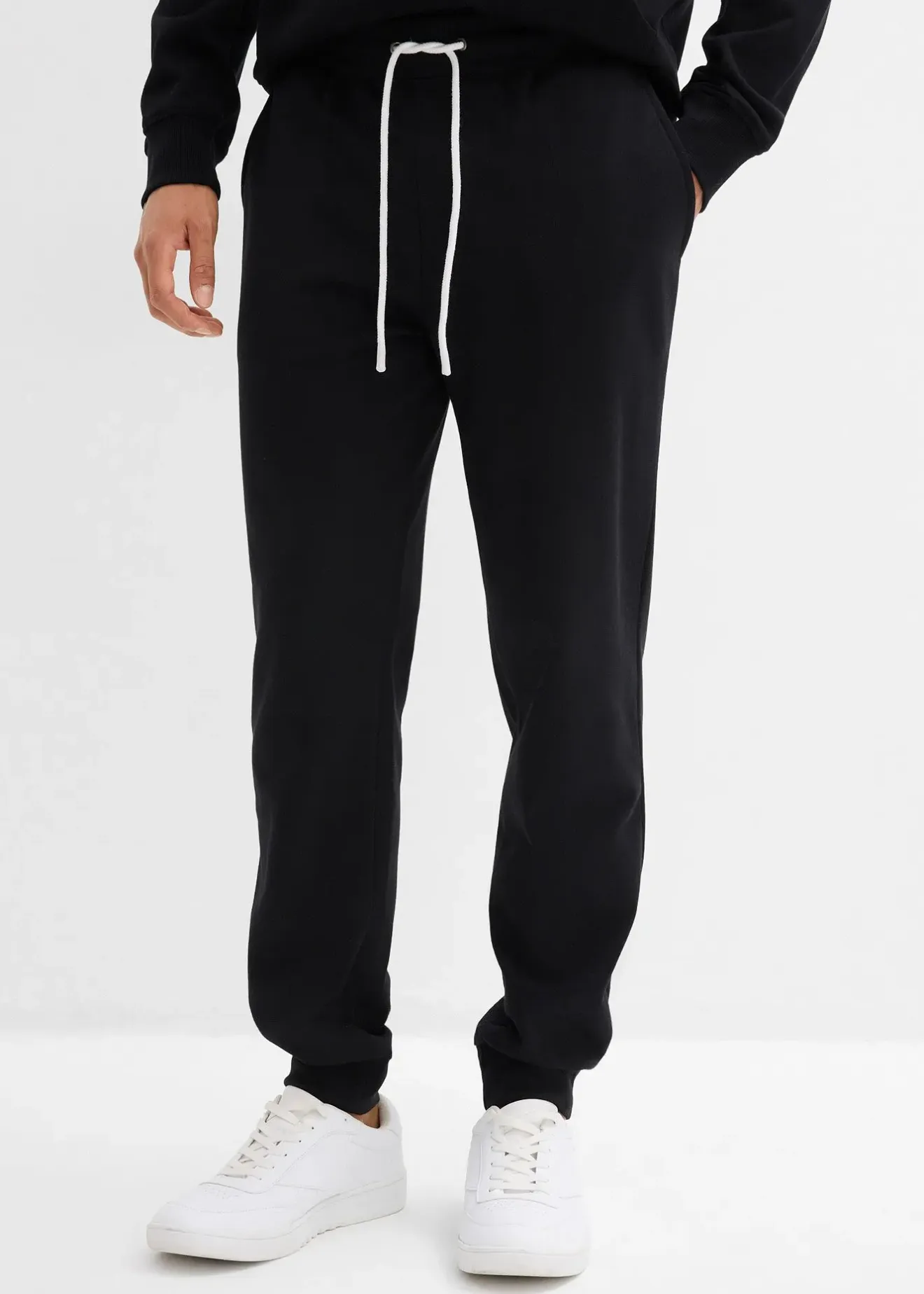 Homme bonprix Vêtements De Sport|Pantalons|Pantalon de jogging à bords-côtes en bas de jambe