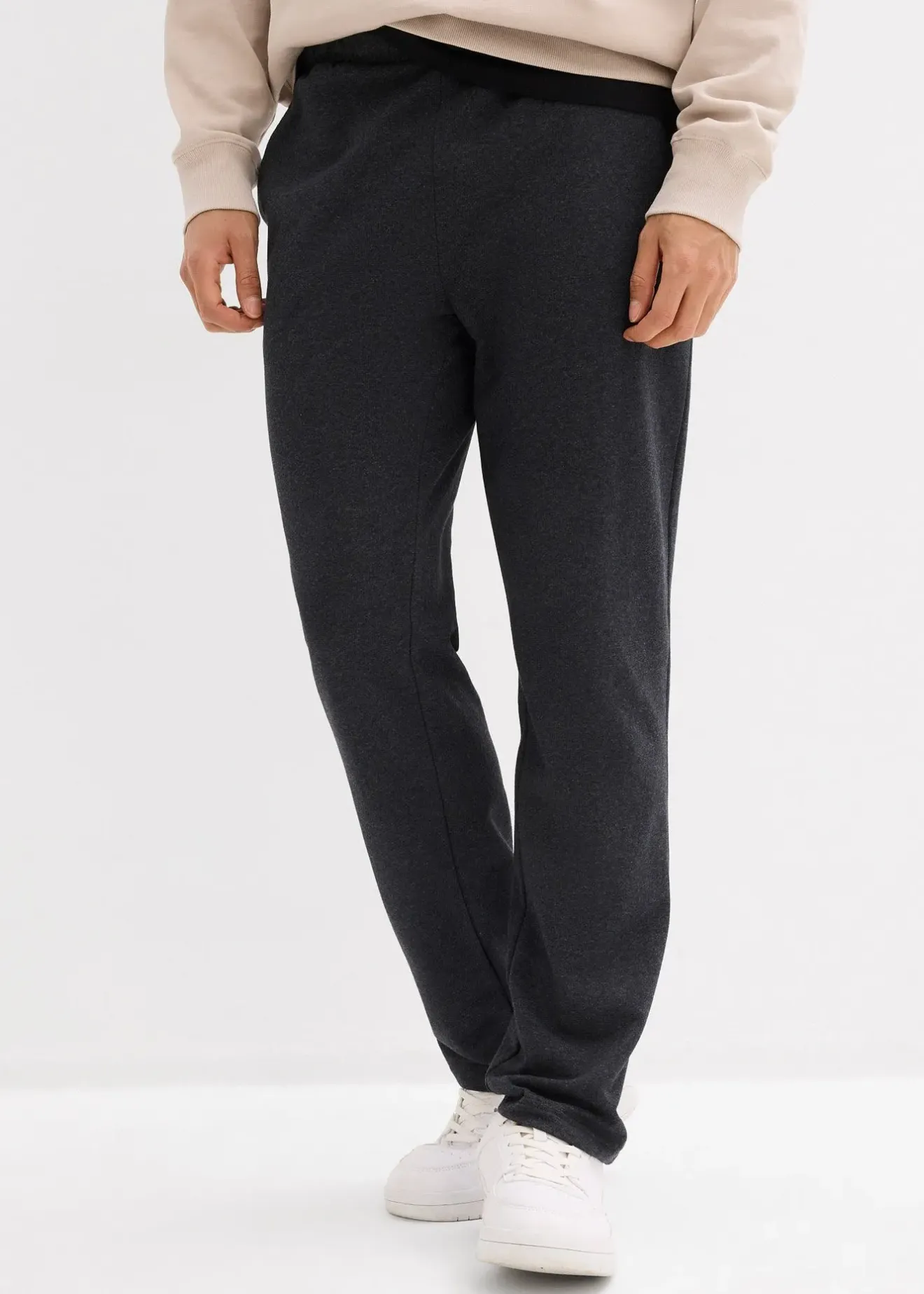 bonprix Pantalon de jogging à jambes droites, intérieur gratté doux|Homme Vêtements De Sport|Sweats