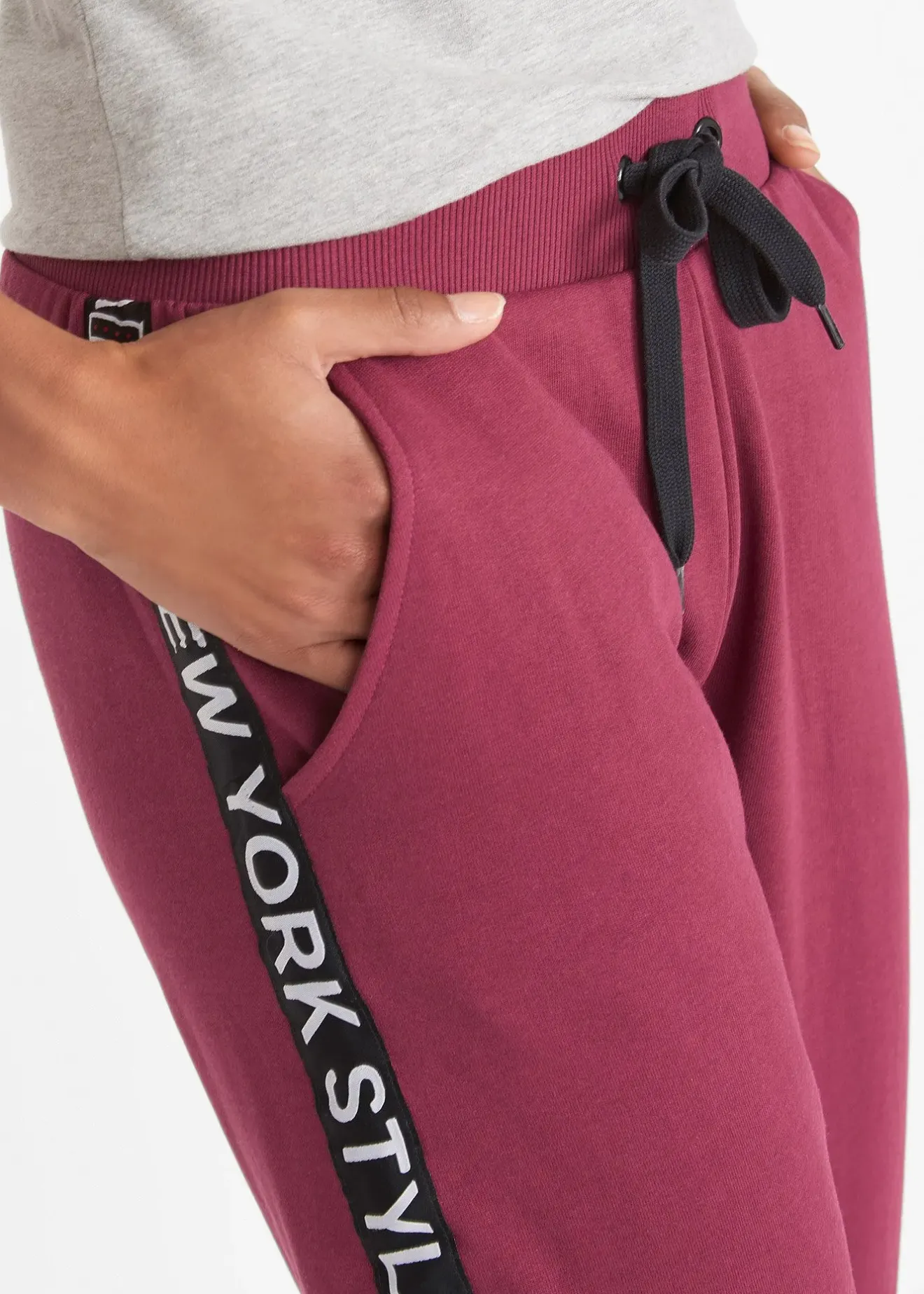bonprix Pantalon de jogging avec finitions bord-côtes et imprimé|Femme Sweats|Pantalons