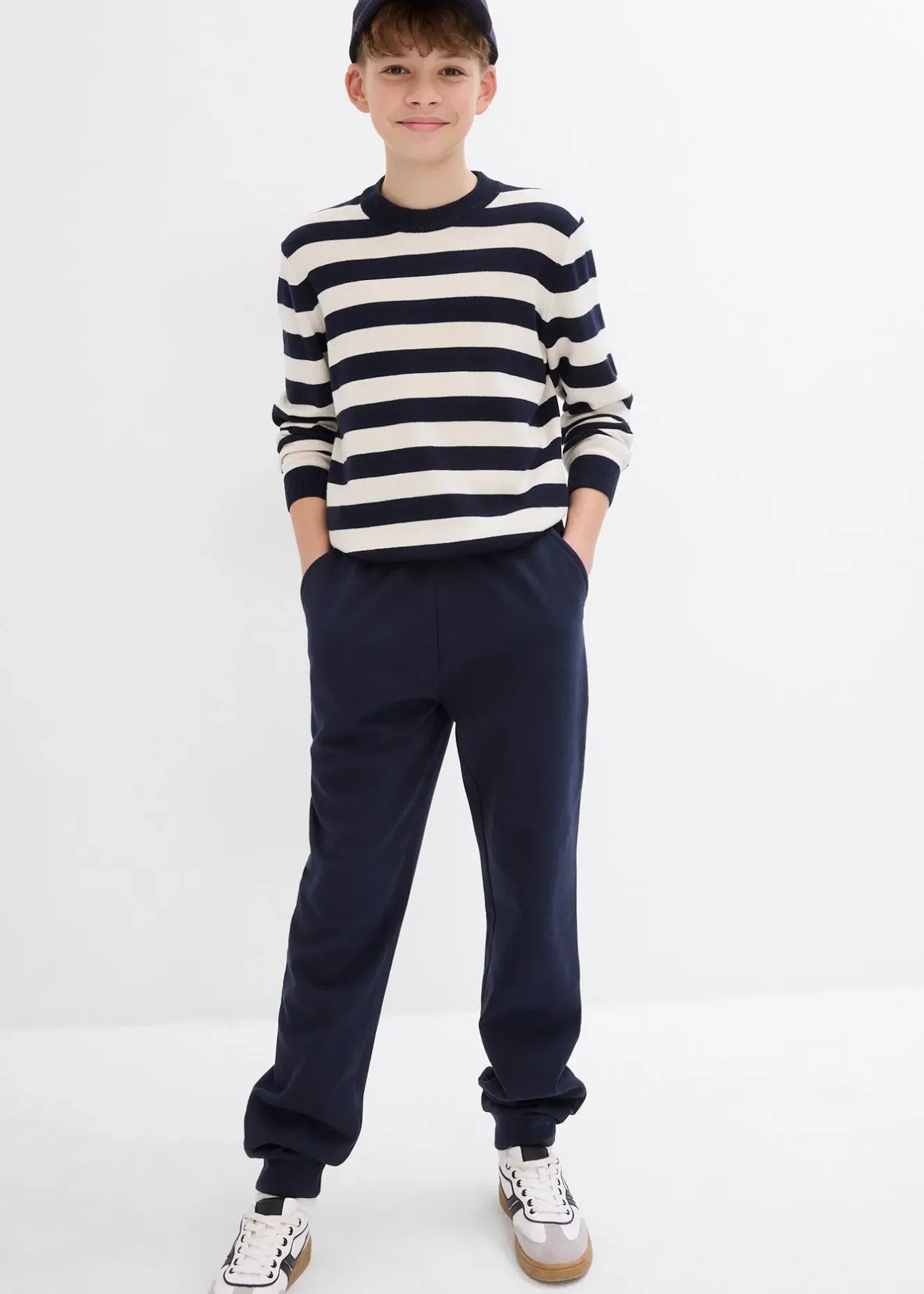 bonprix Pantalon de jogging en coton mélangé|Enfant Vêtements Enfant|Garçons 9-16 Ans·Pantalons