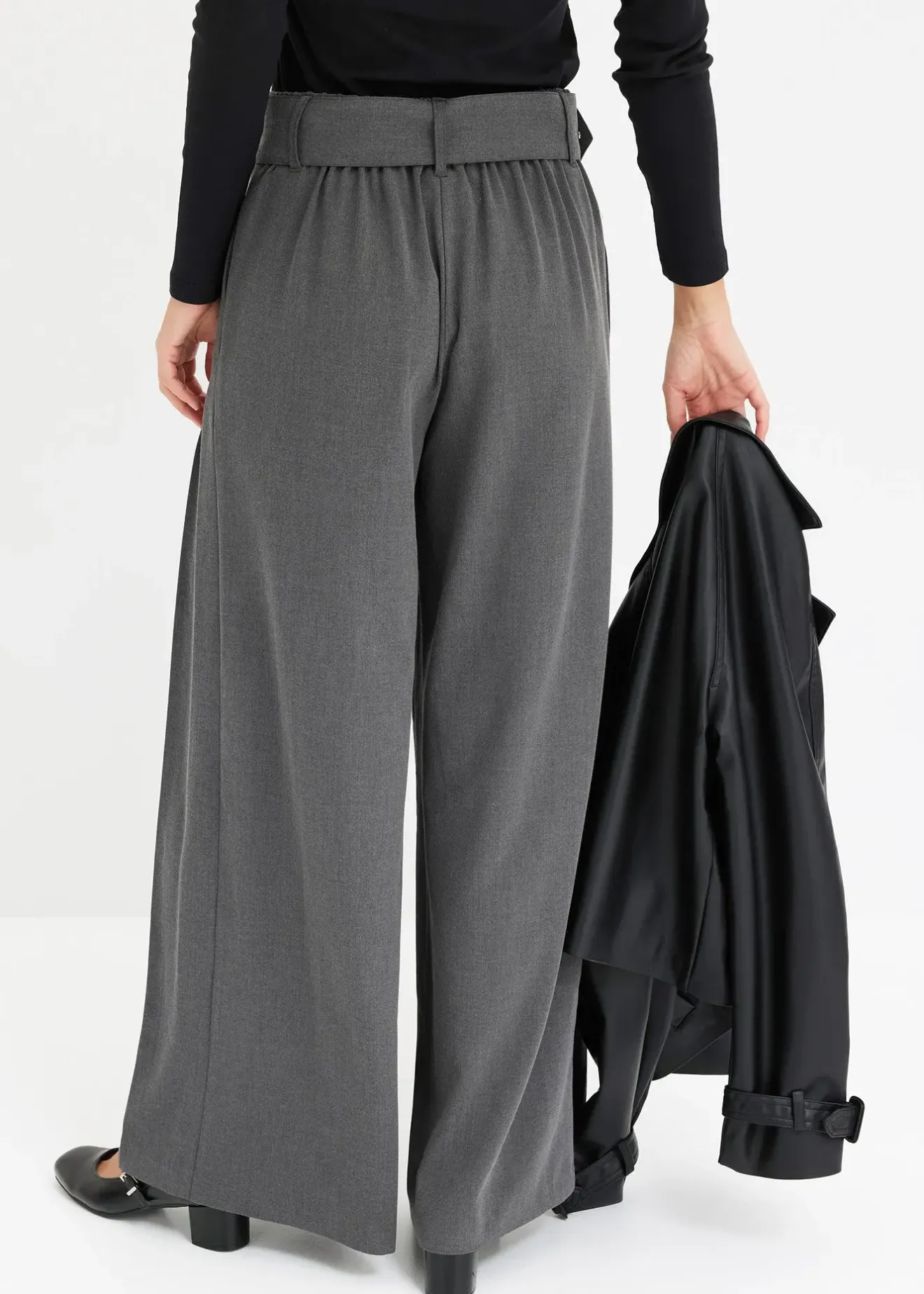 Femme bonprix Tailles Petite|Pantalons|Pantalon de tailleur fluide en viscose mélangée