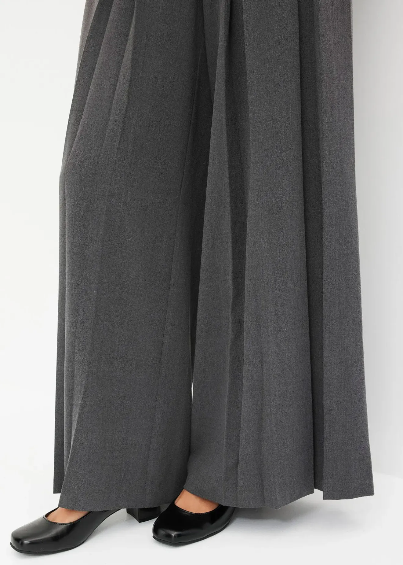 Femme bonprix Tailles Petite|Pantalons|Pantalon de tailleur fluide en viscose mélangée