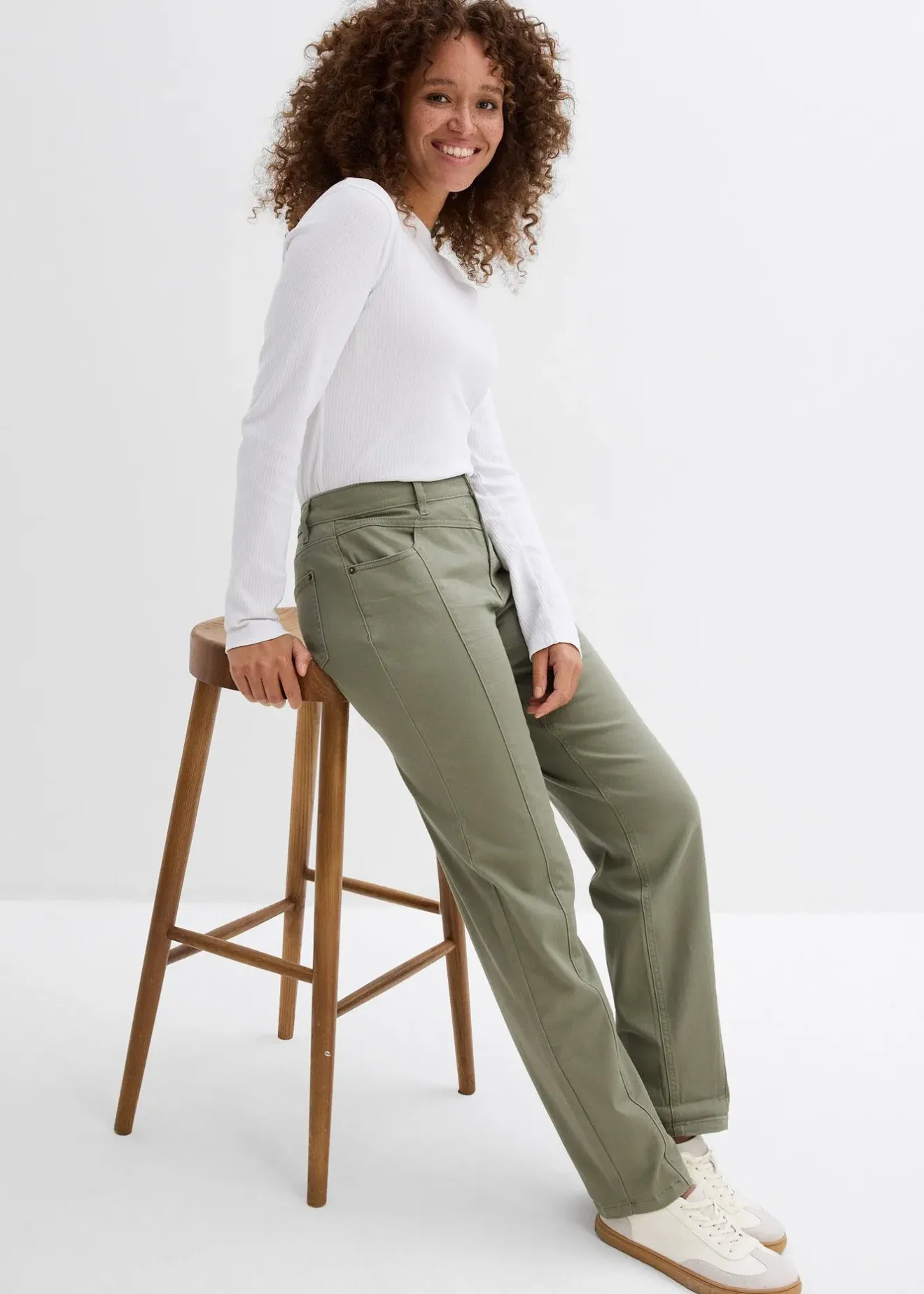 bonprix Pantalon en twill coton élasthanne|Femme Pantalons