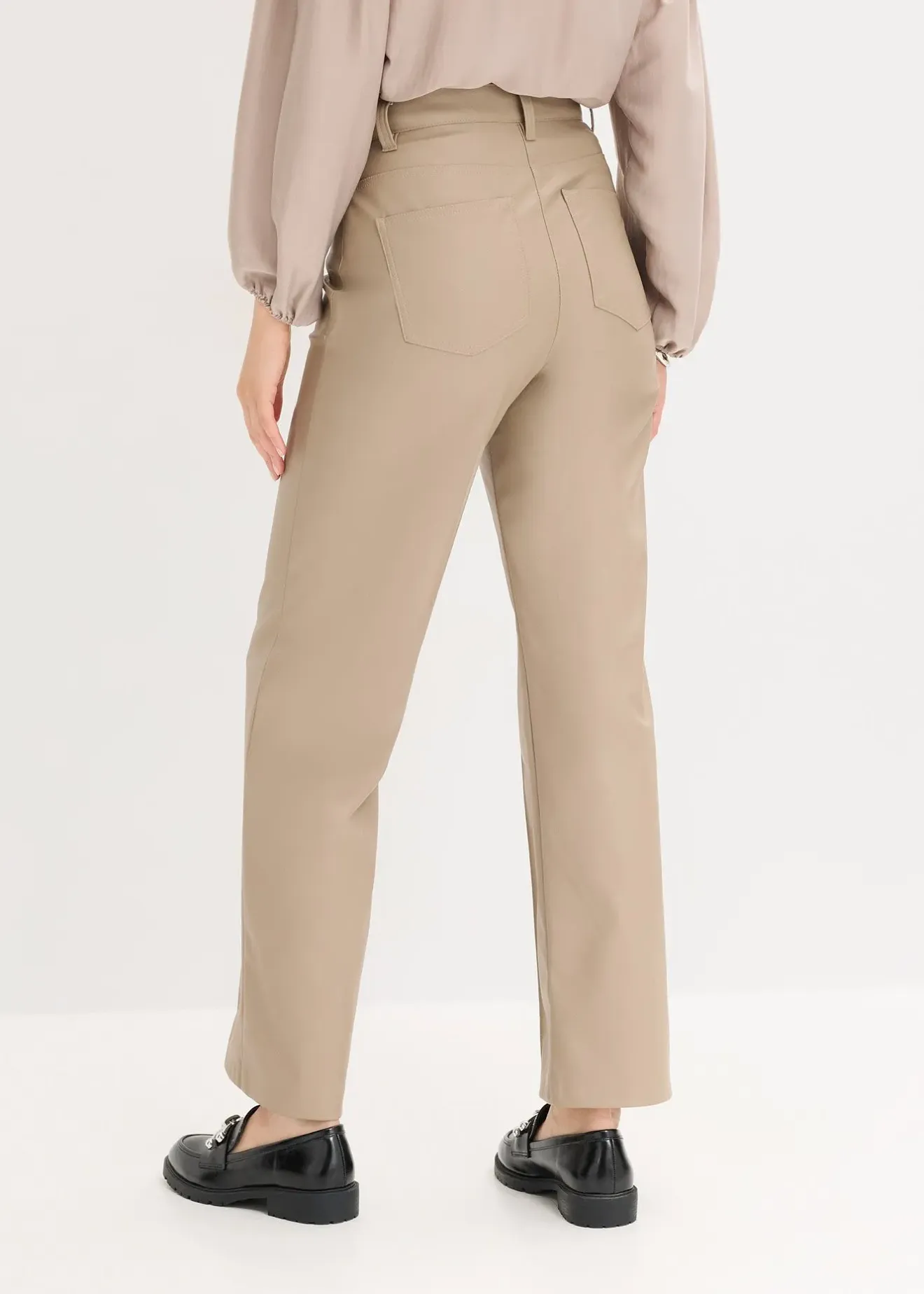 Femme bonprix Pantalons|Pantalon enduit avec passepoil, droit